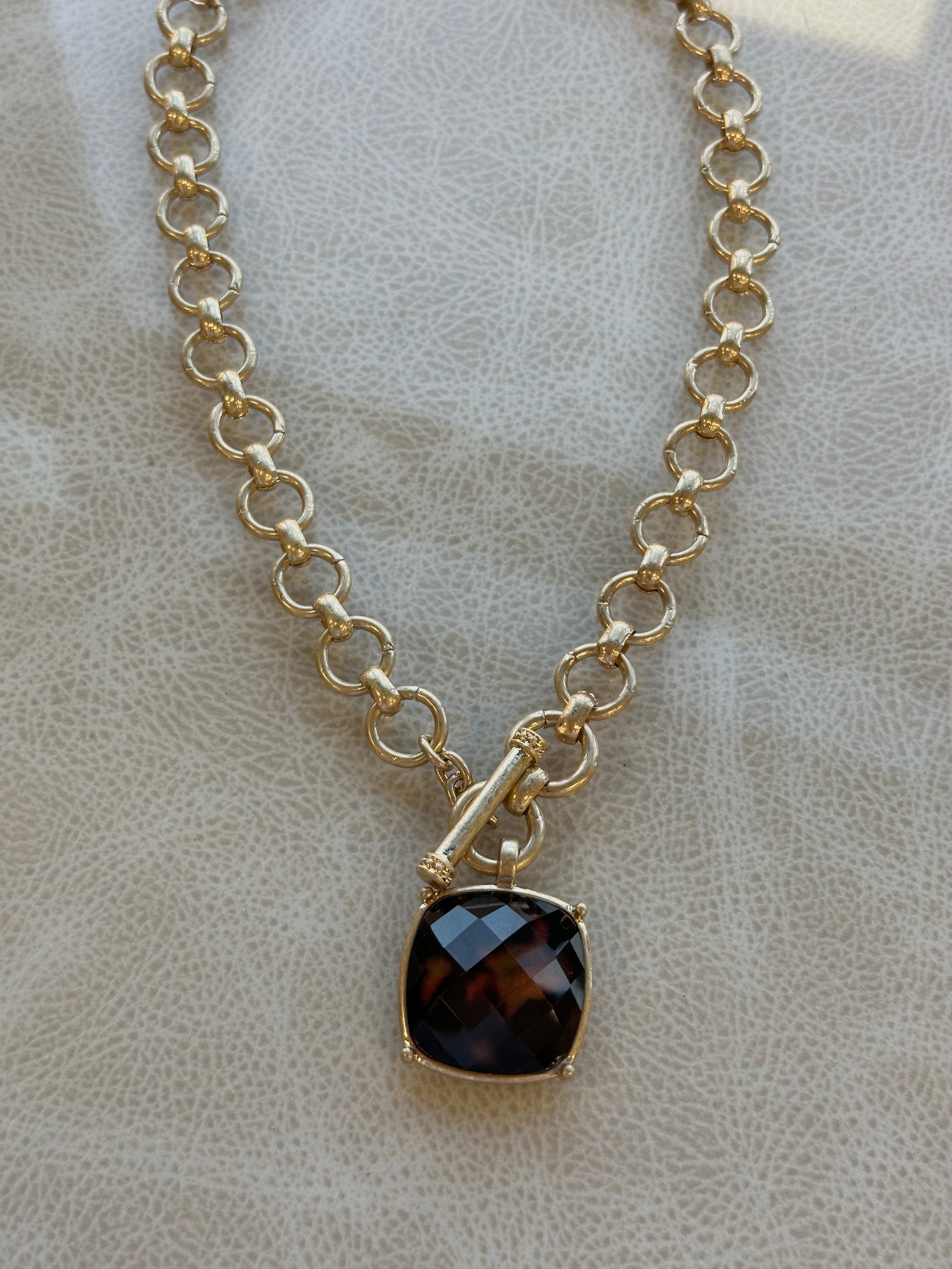 Tortoise Chain Necklace