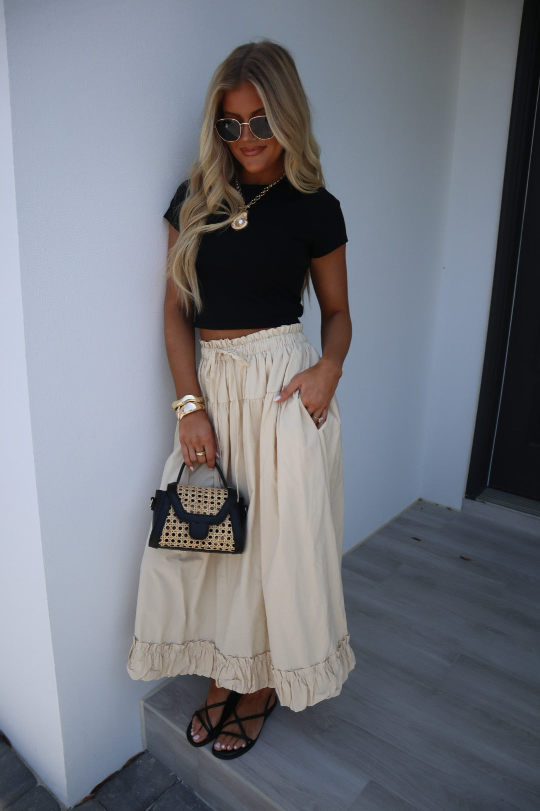 Balloon Hem Midi Skirt-Light Beige