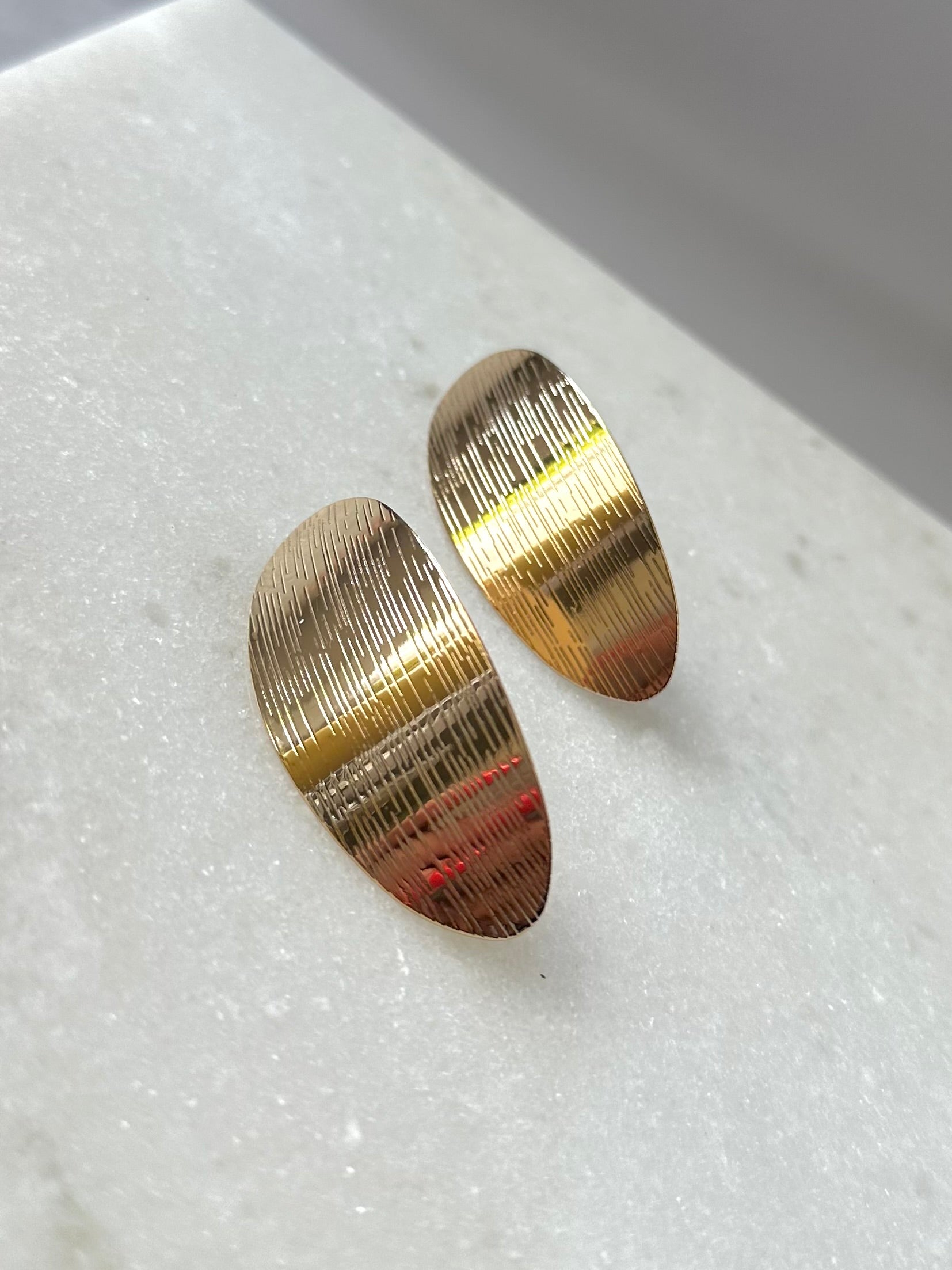 Textured Oval Earrings-Gold