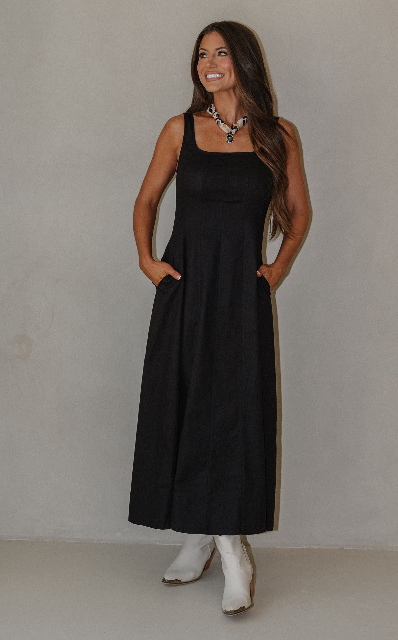 Lunden Midi Dress-Black