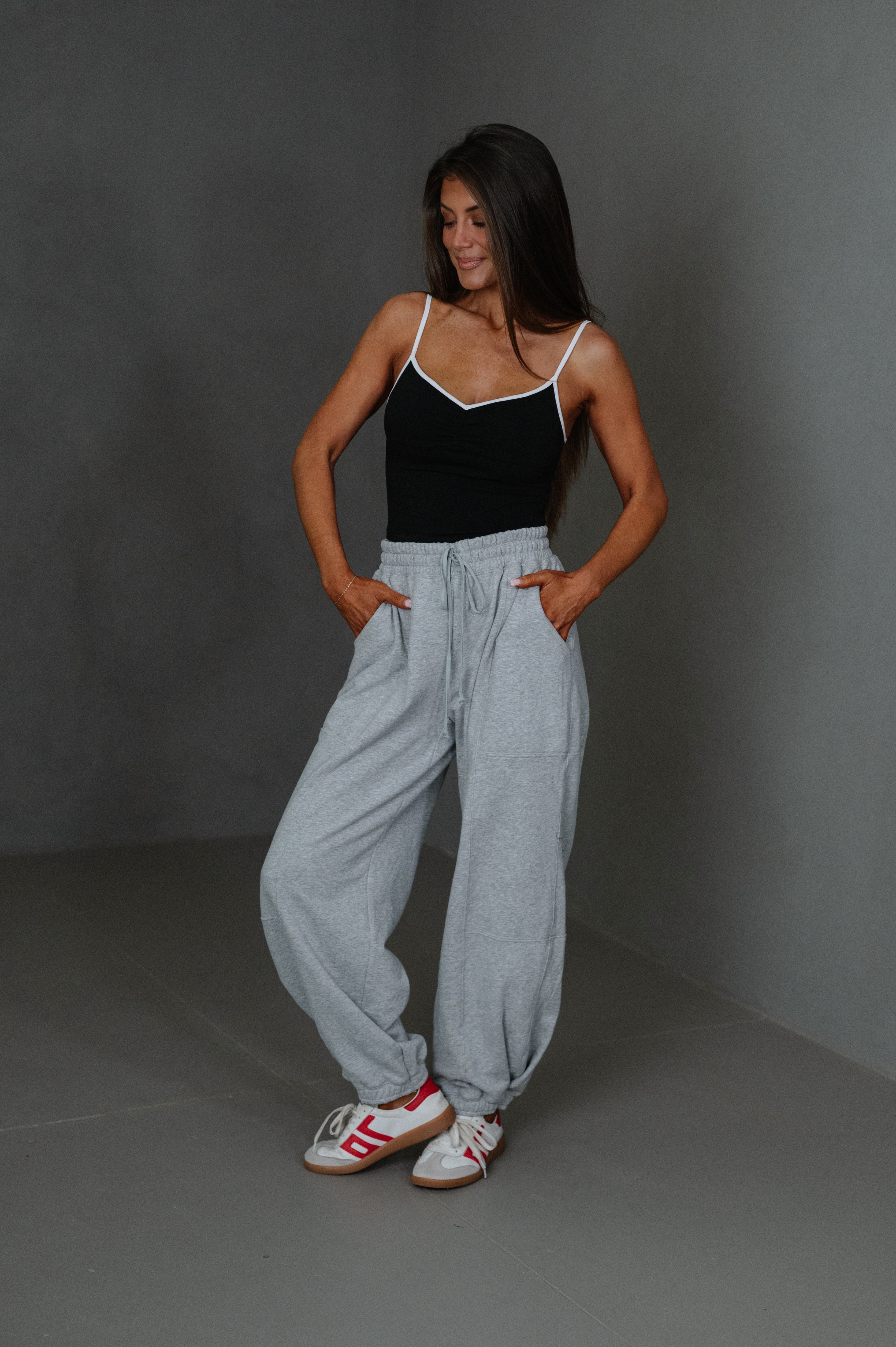 Brooklyn Contrast-Trim Top-Black/White