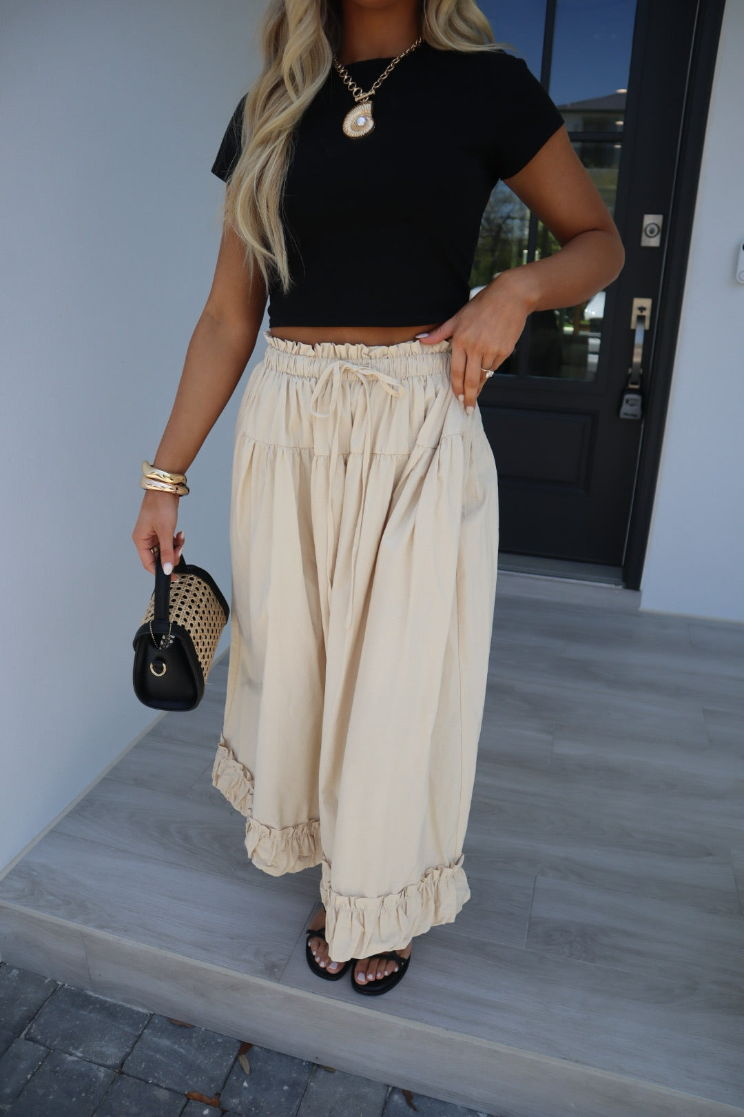 Balloon Hem Midi Skirt-Light Beige