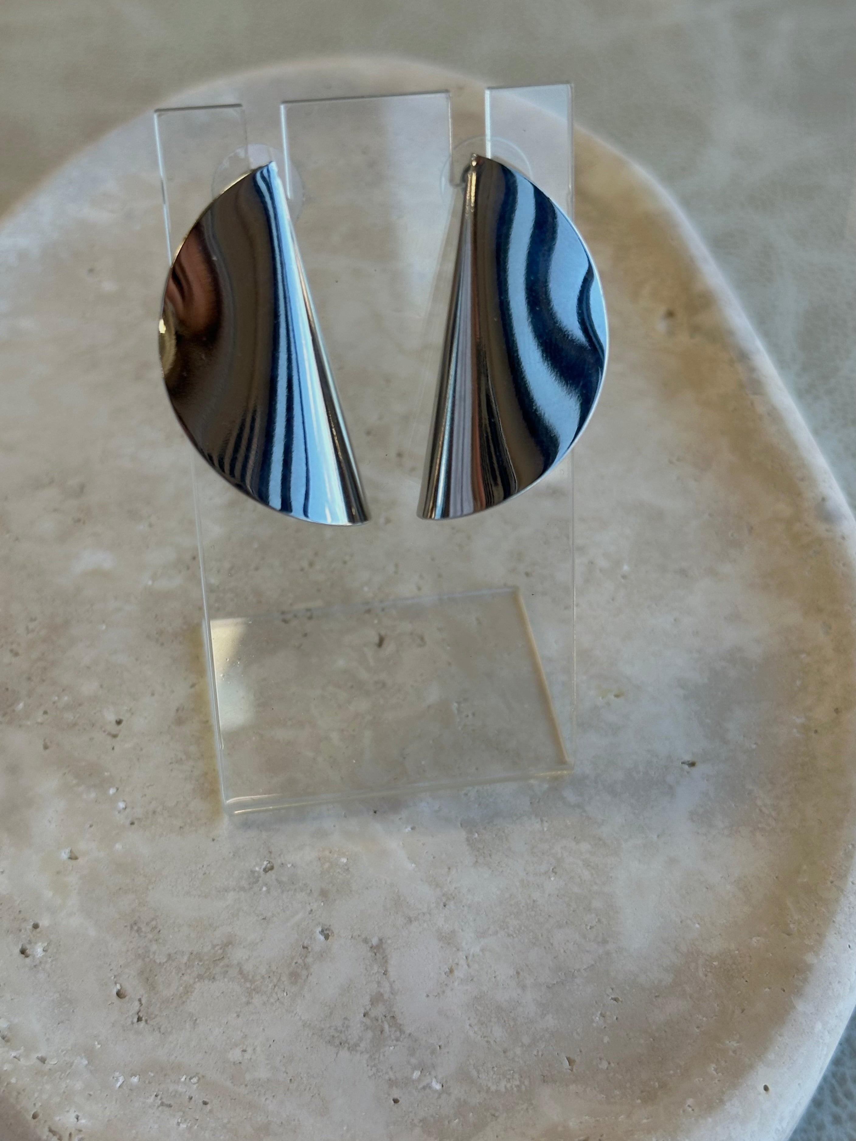 Folded Circle Studs-Silver