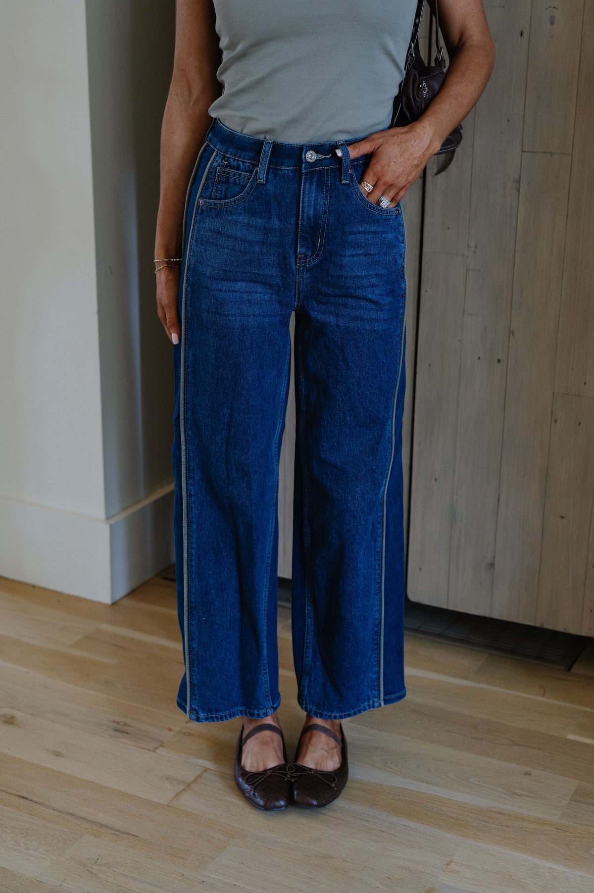 Frankie Wide Leg Barrel Jean-Dark Denim