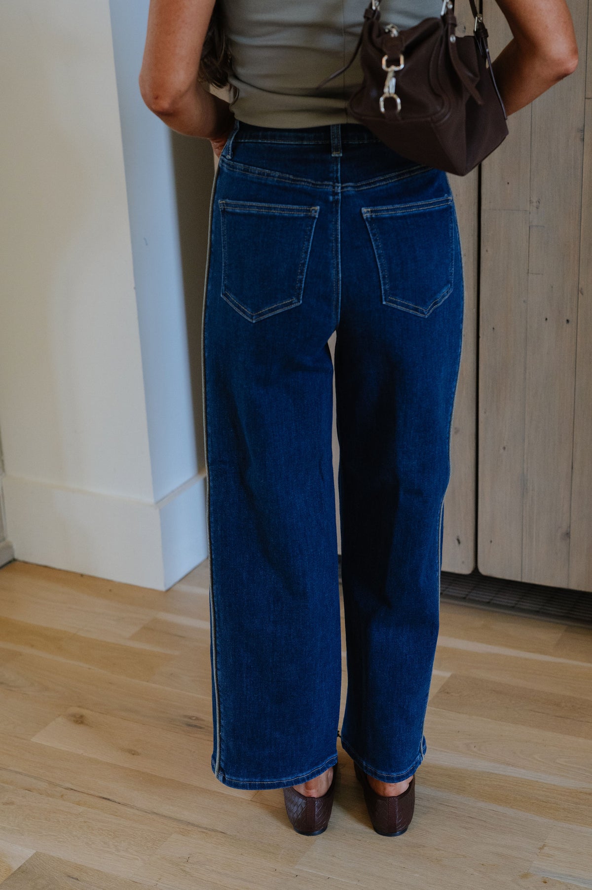Frankie Wide Leg Barrel Jean-Dark Denim