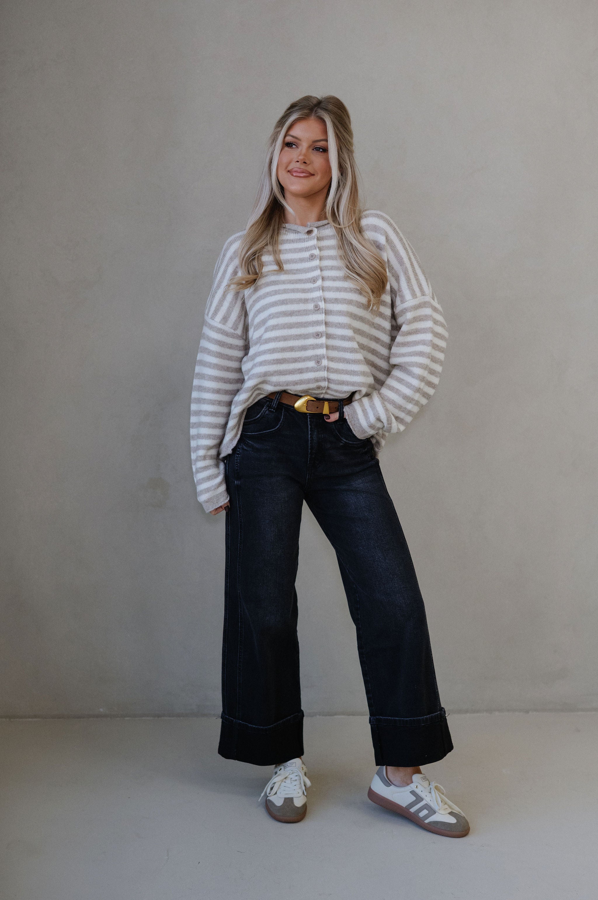 Kelsey Cardigan-Taupe/Ivory