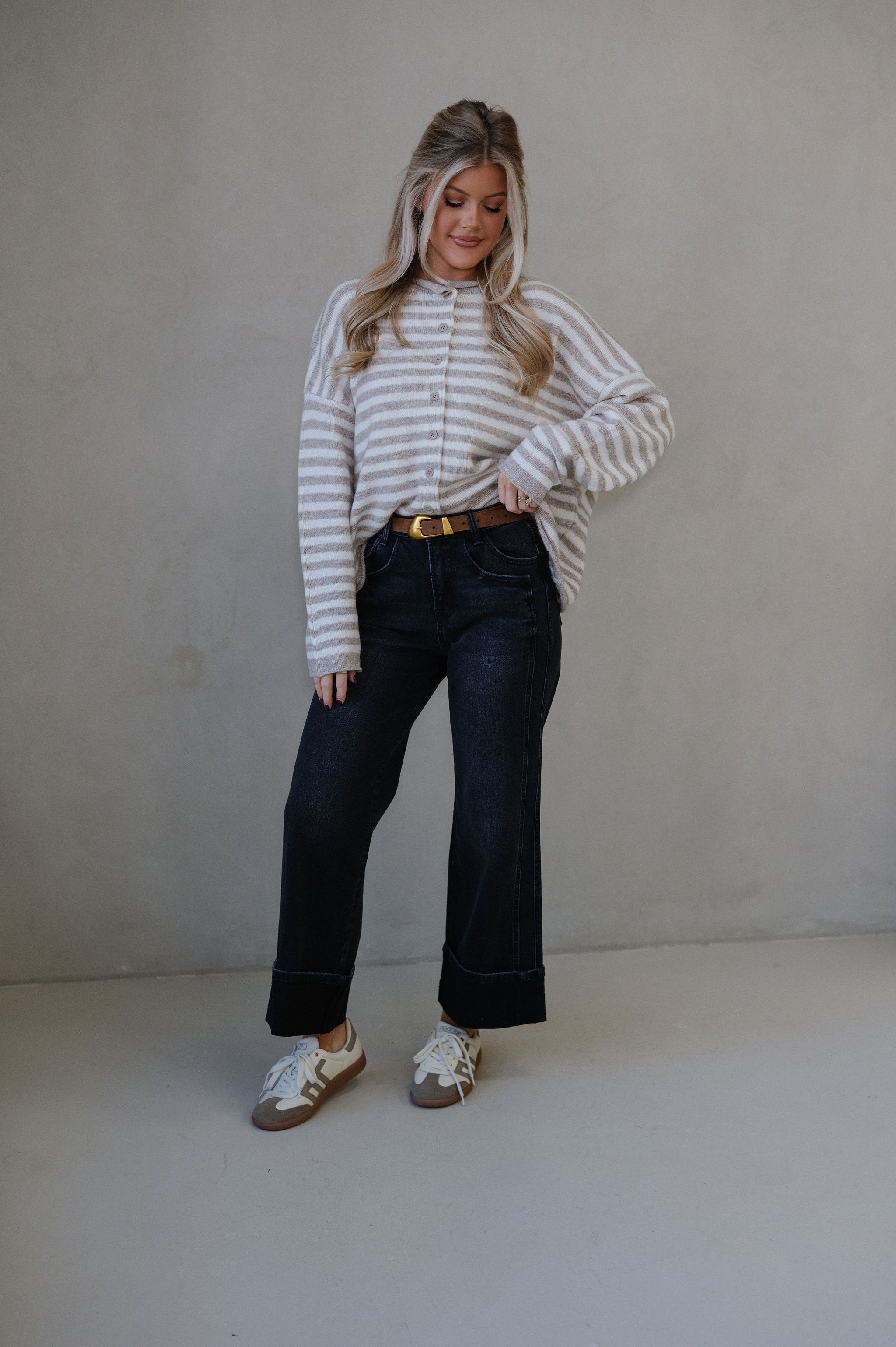 Kelsey Cardigan-Taupe/Ivory