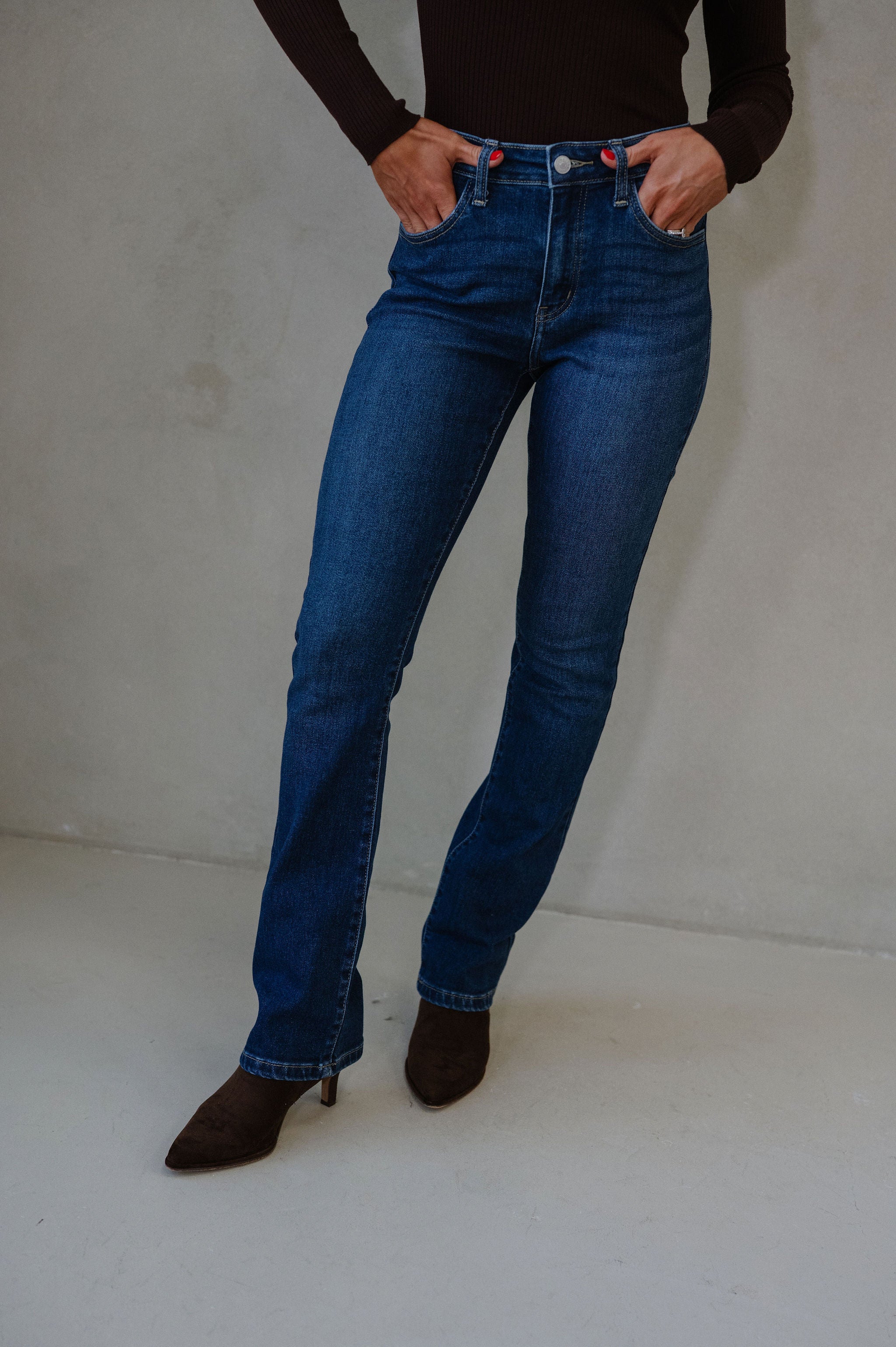 Jovie Bootcut Jeans-Dark