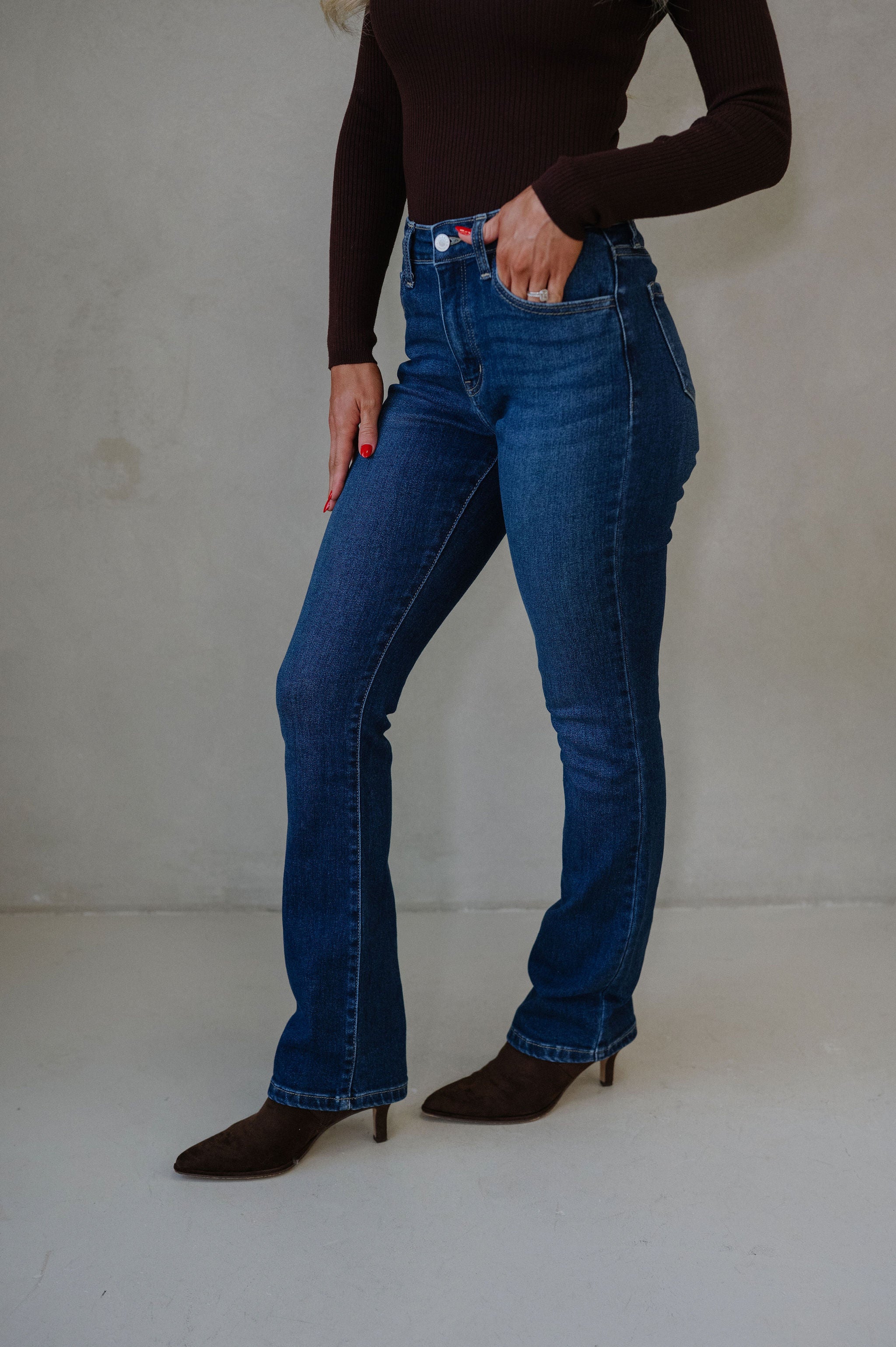 Jovie Bootcut Jeans-Dark