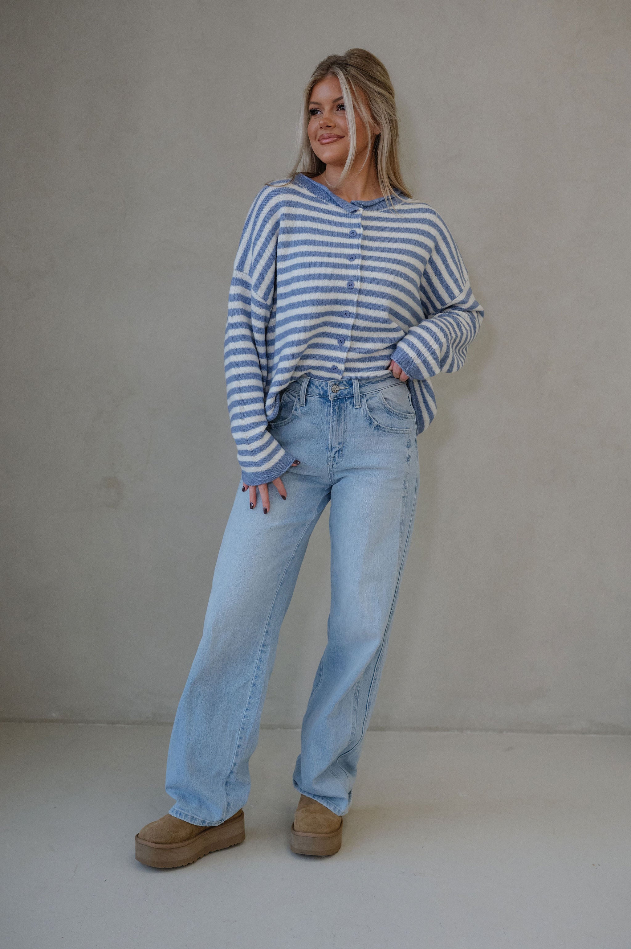 Kelsey Cardigan-Blue/Ivory