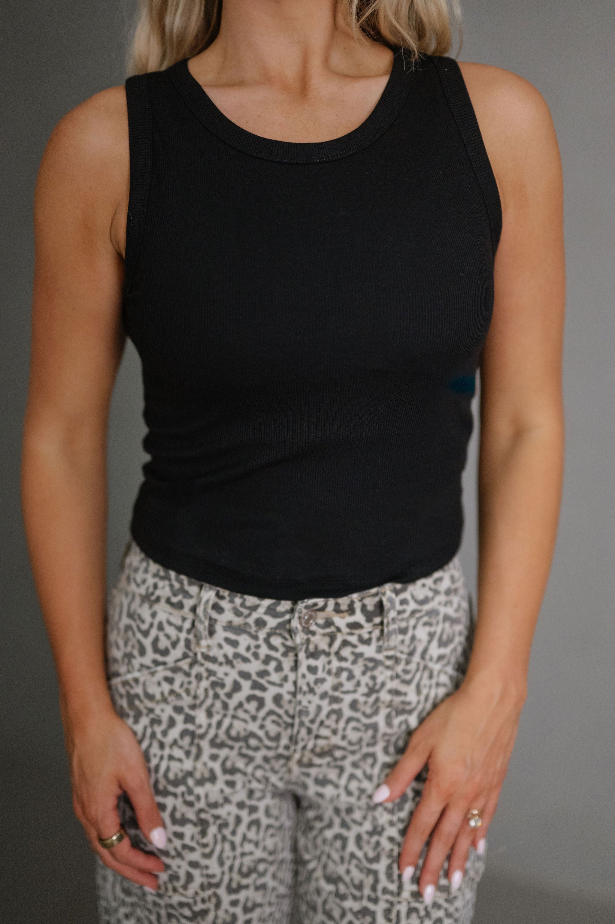 Sleeveless Ribbed Top-Black