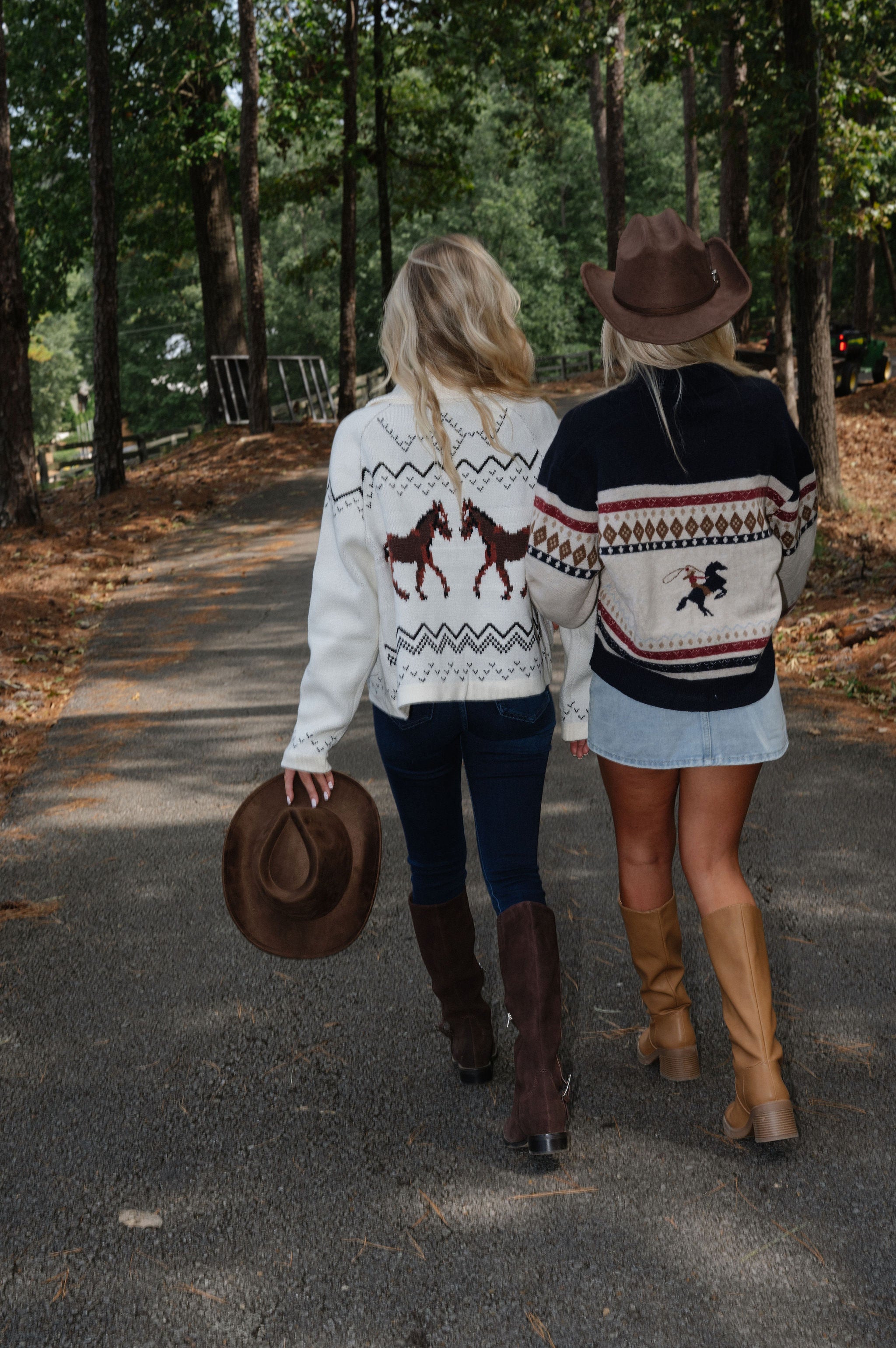 Horse Knit Sweater Cardigan-Ivory