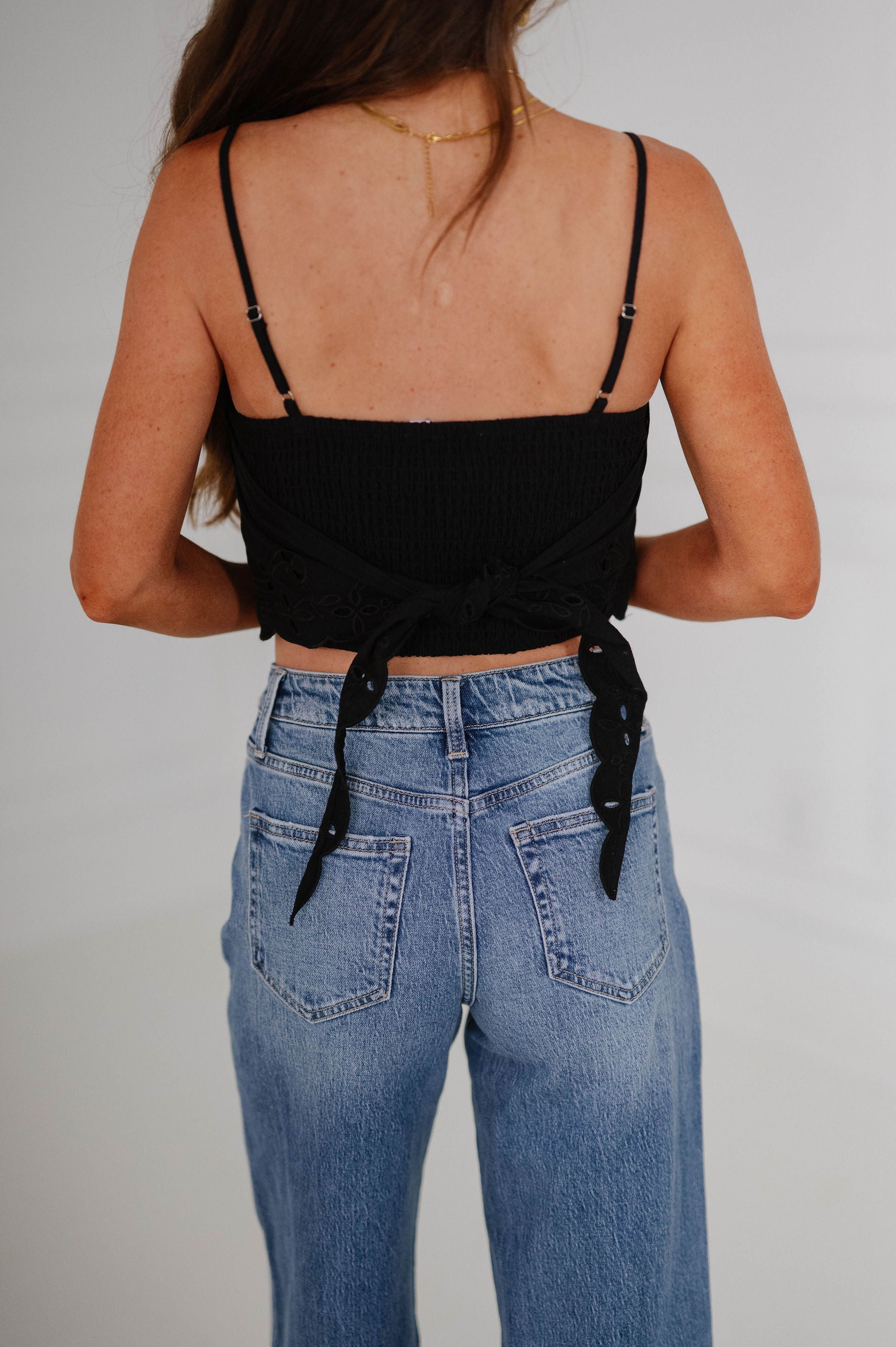 Scalloped Eyelet Cami Top- Black