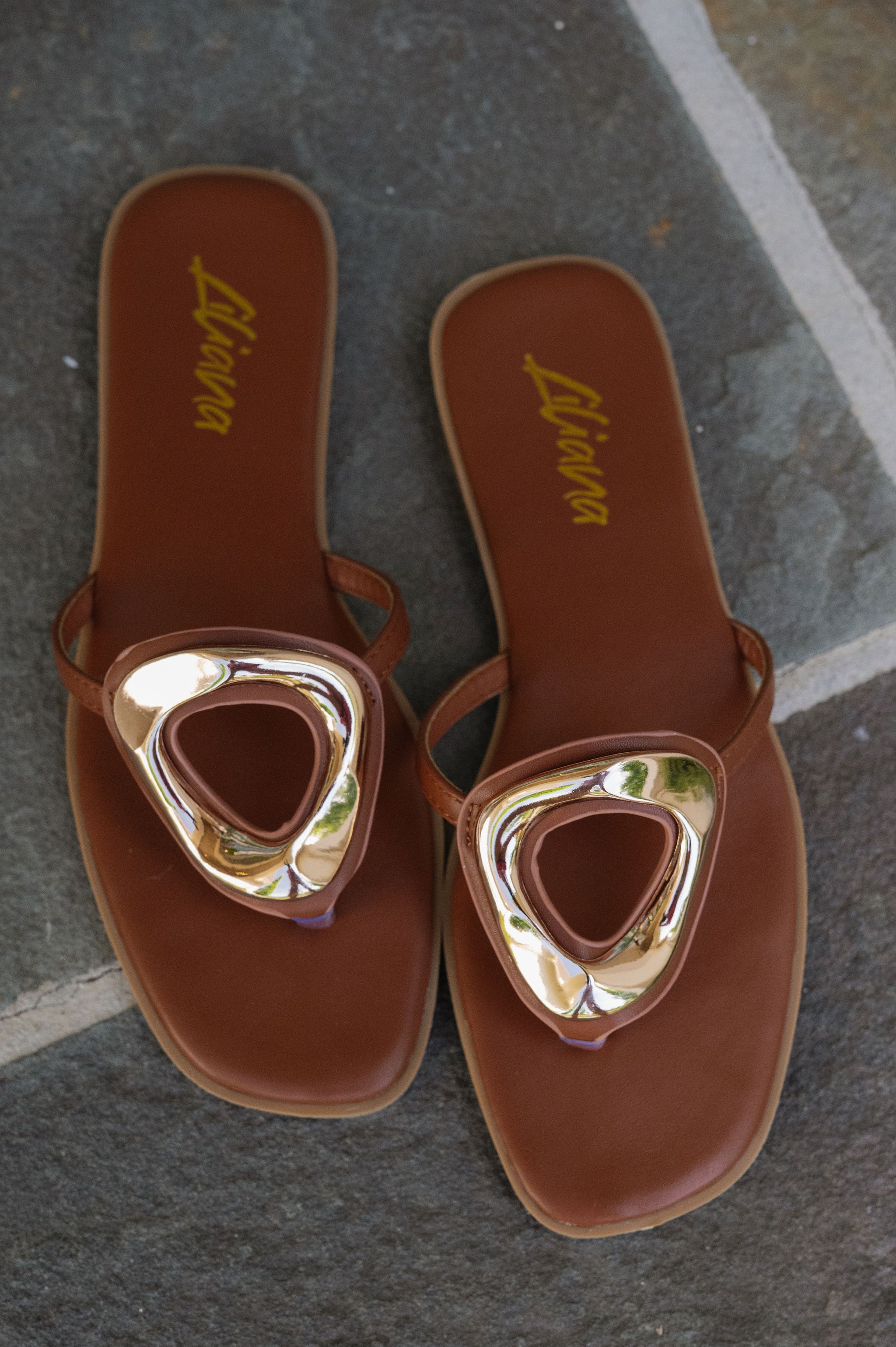 Eva Sandals-Cognac