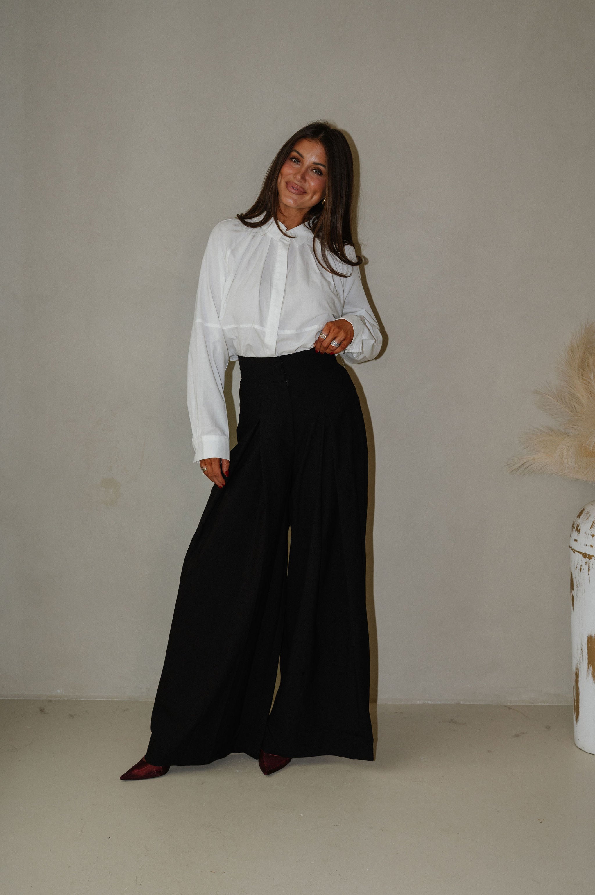 High Waisted Wide Leg Trousers-Black