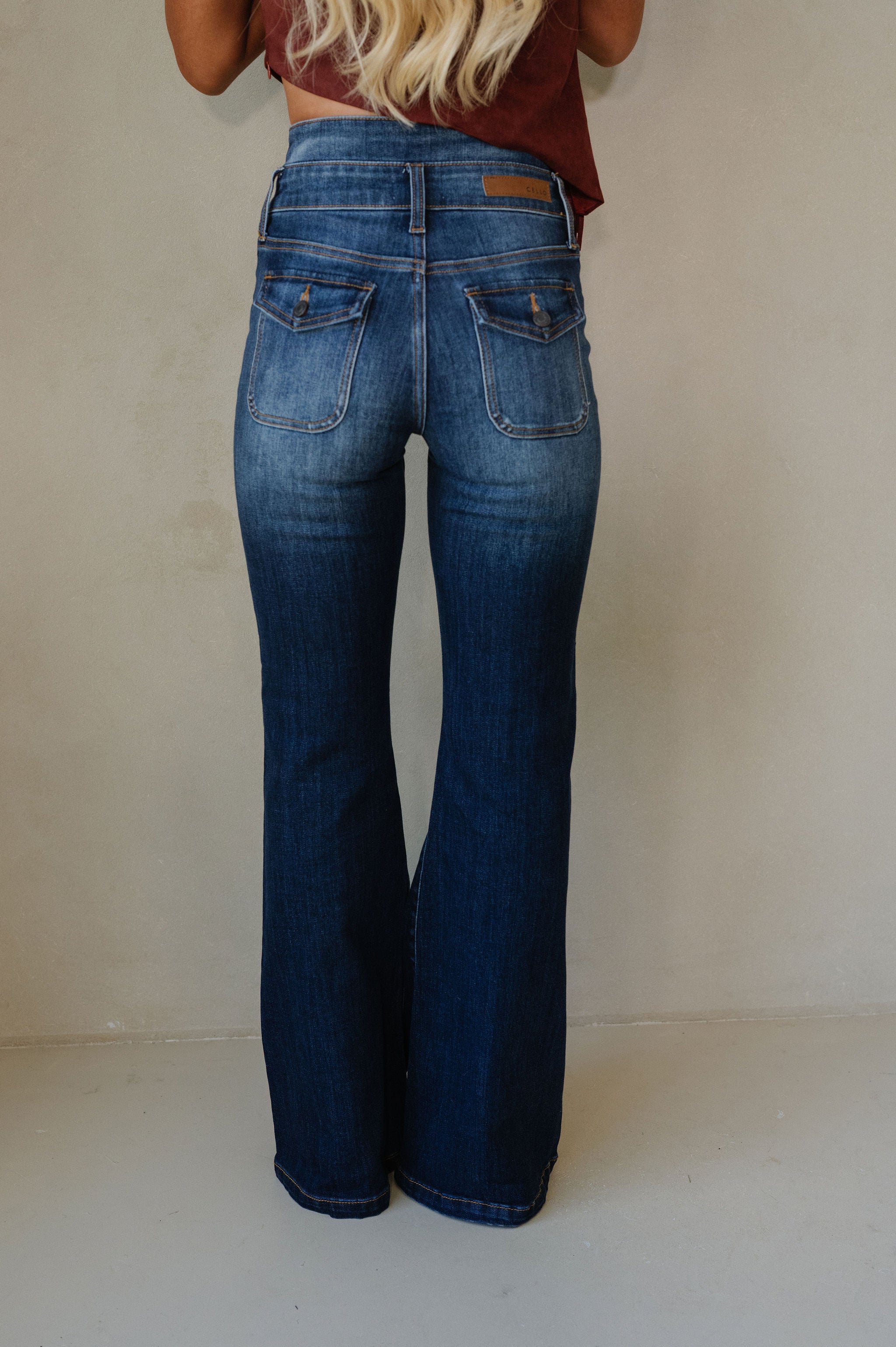 Luna Flare Jean-Dark