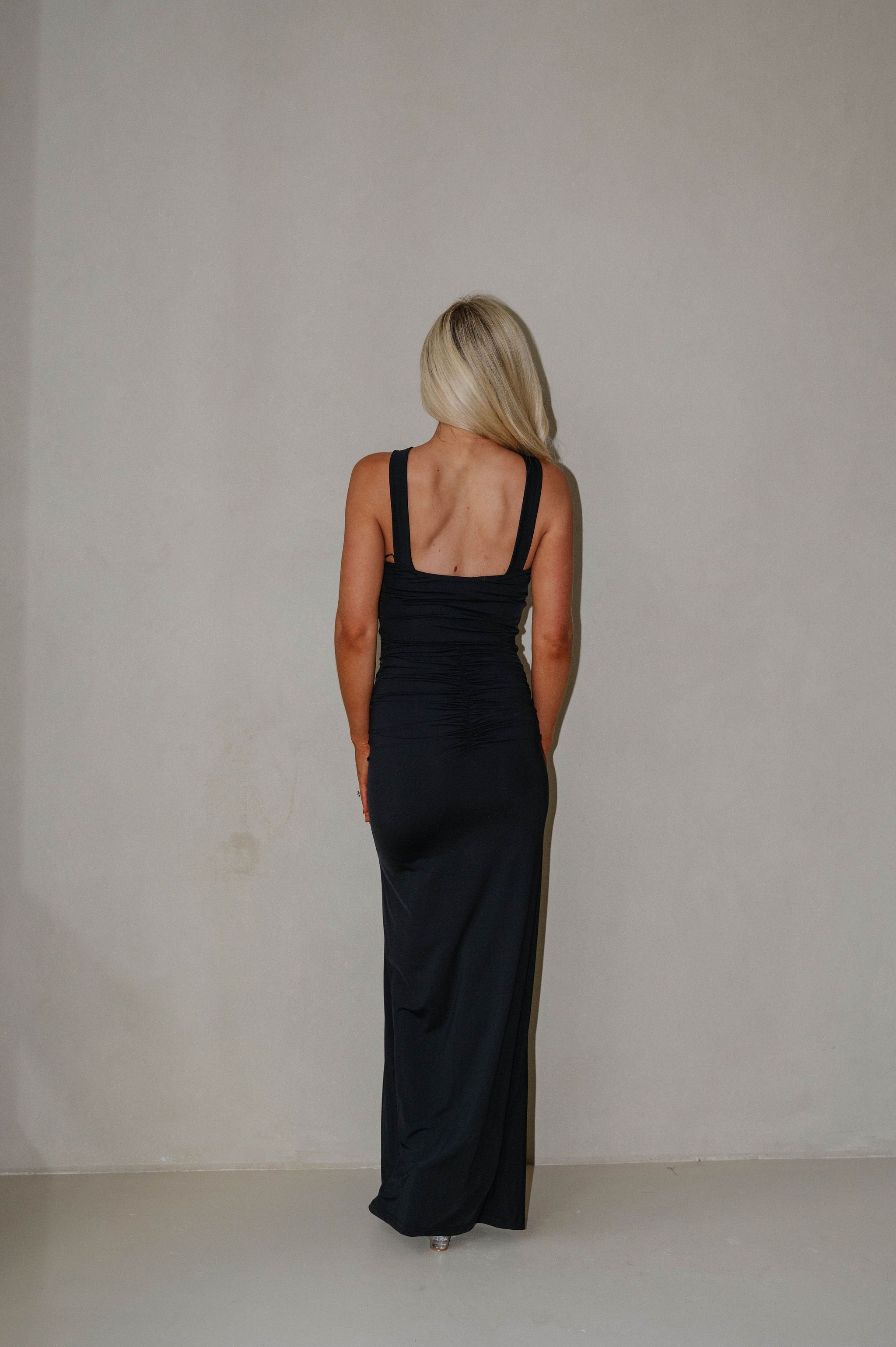 Tia Halter Dress- Black