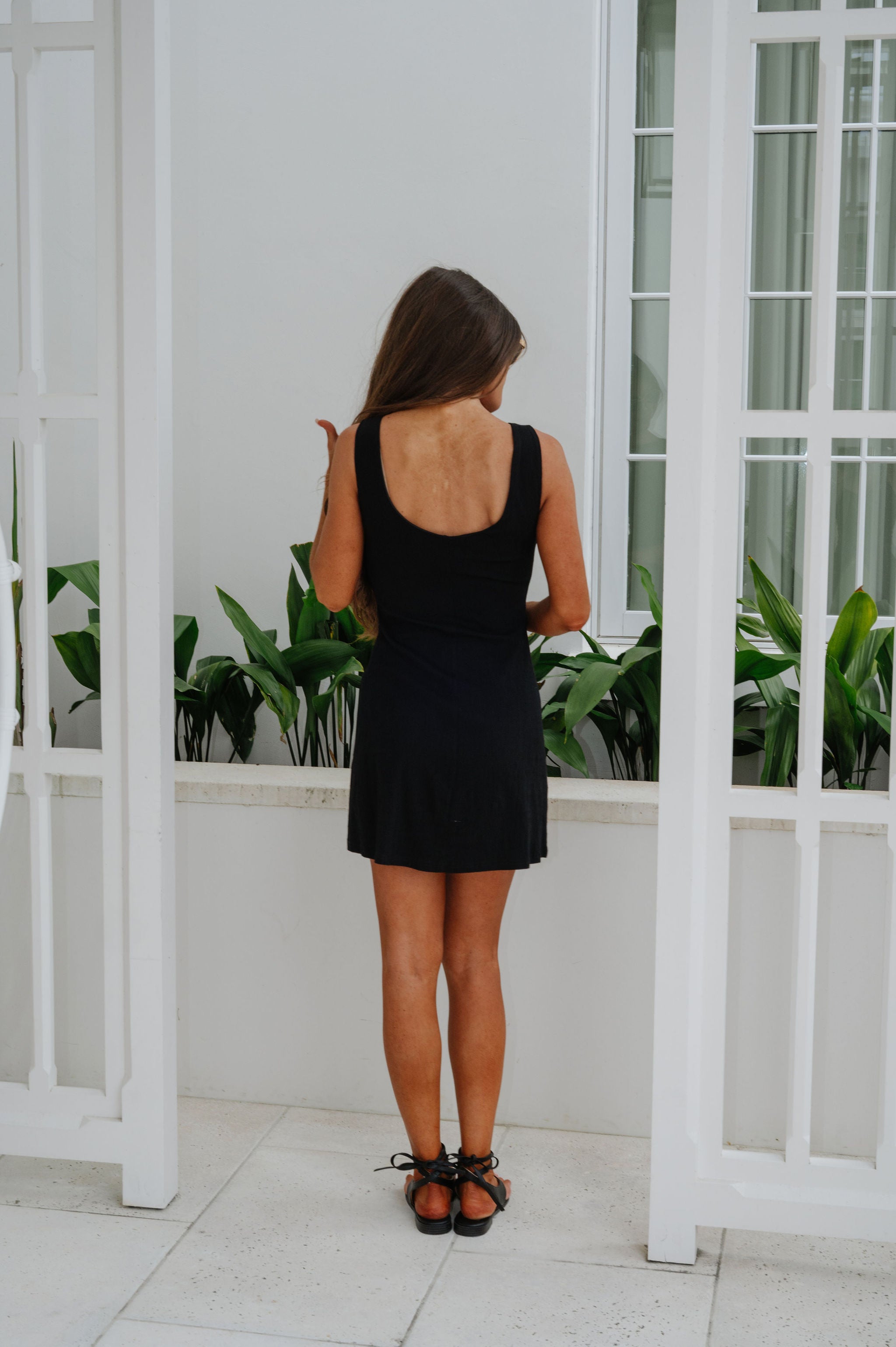 Parker Sleeveless Stretch Mini Dress-Black