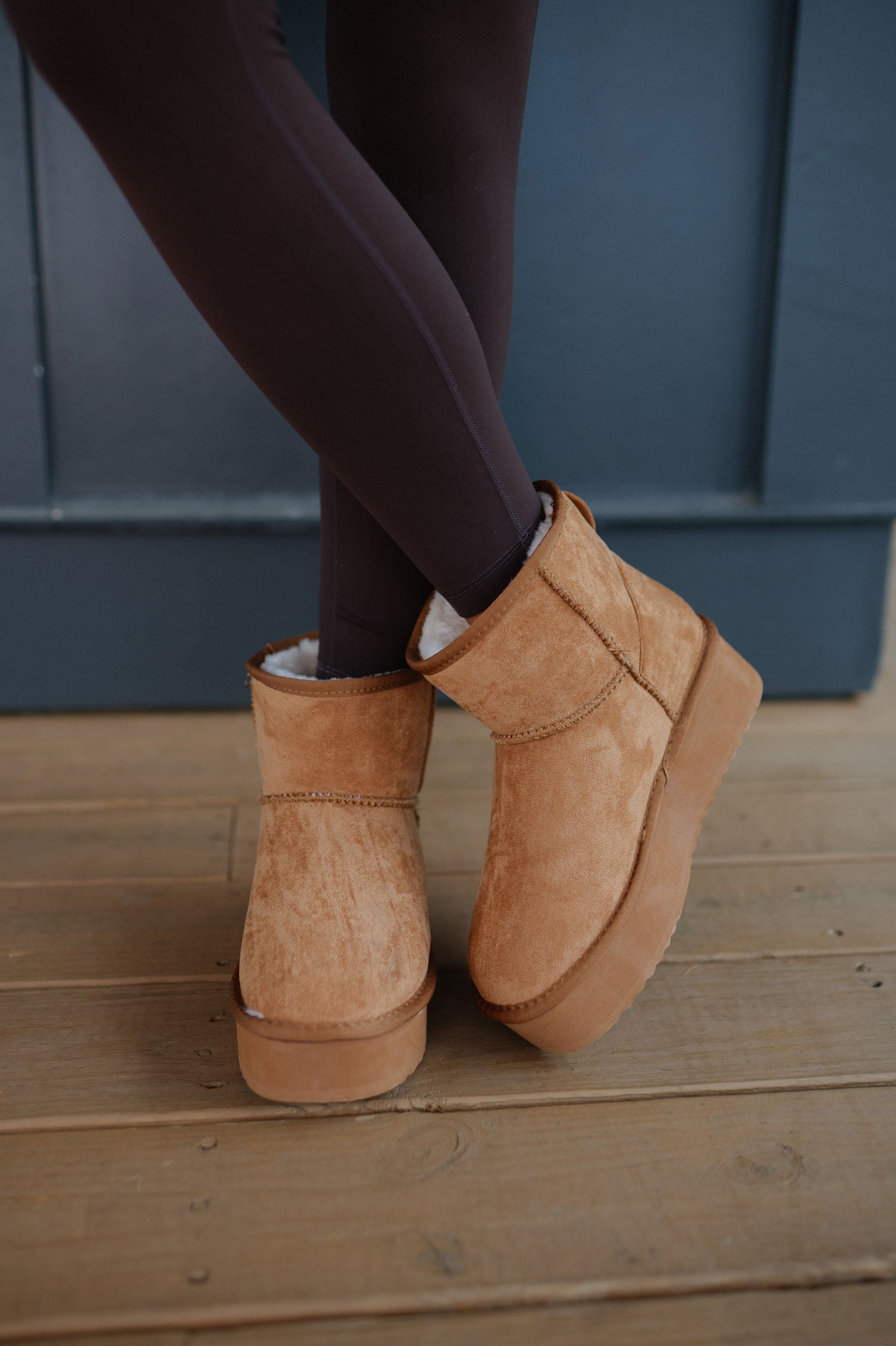 Lucas Platform Boots-Tan