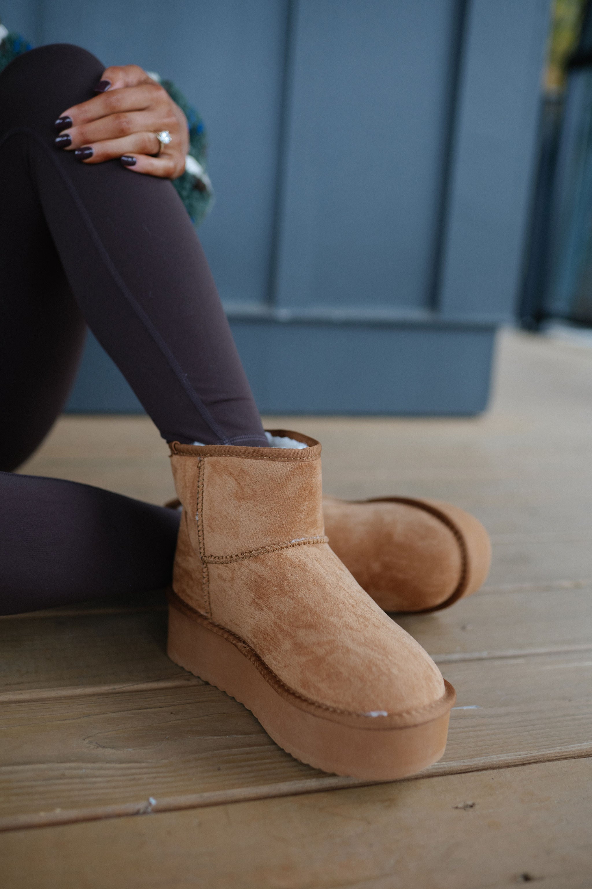 Lucas Platform Boots-Tan