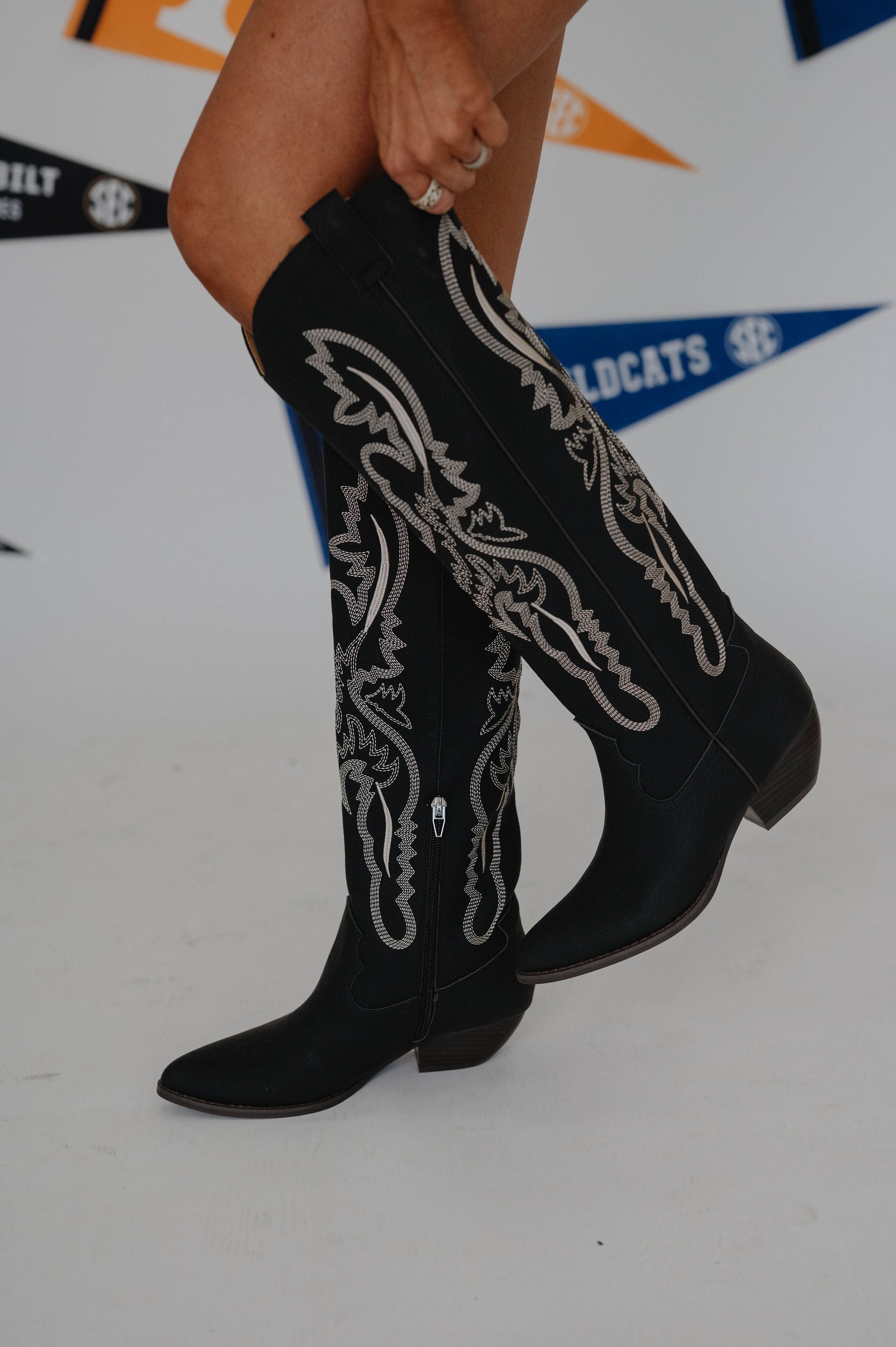 Kevin Boots-Black