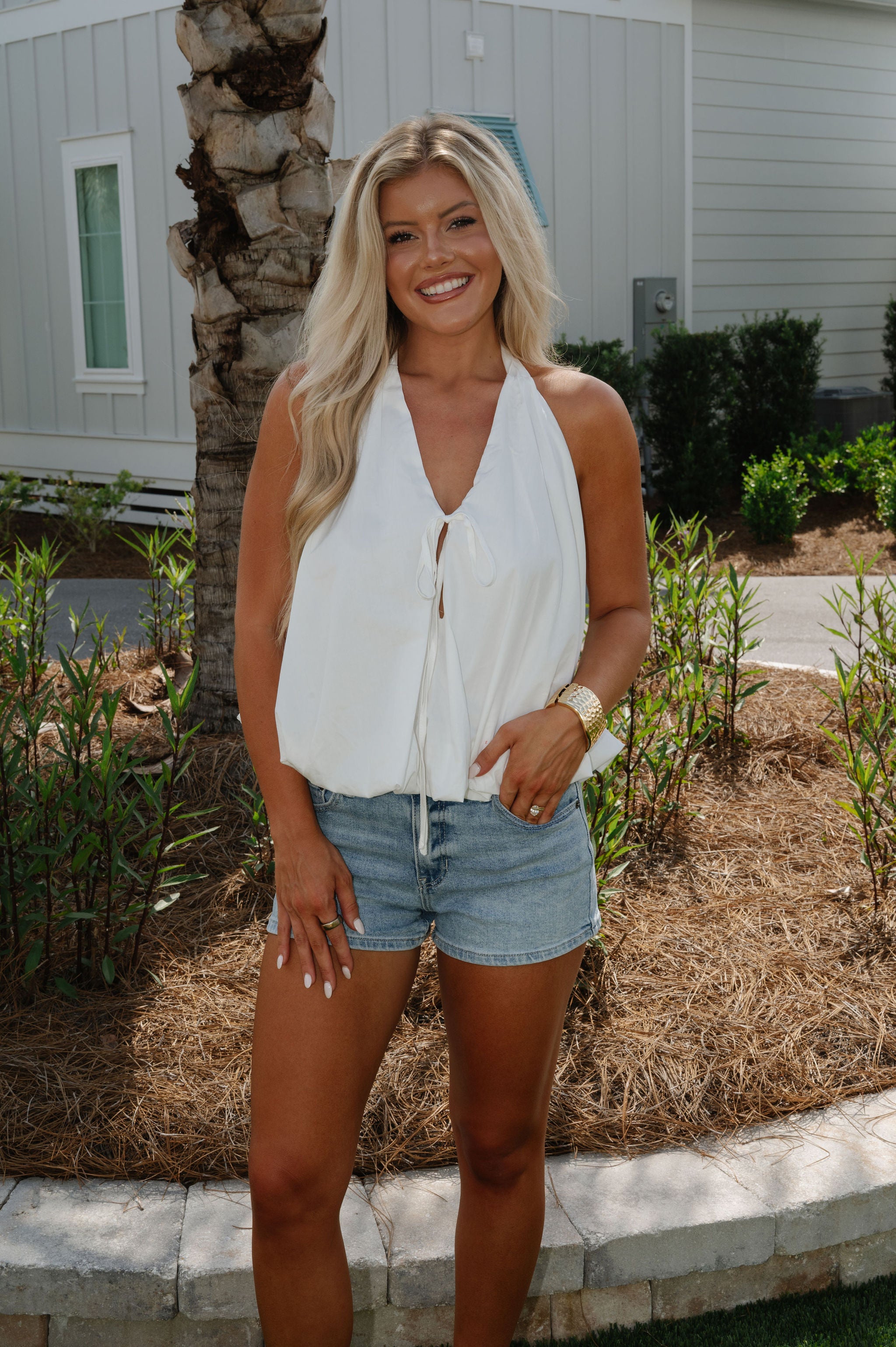 Max Bubble Halter Top-White