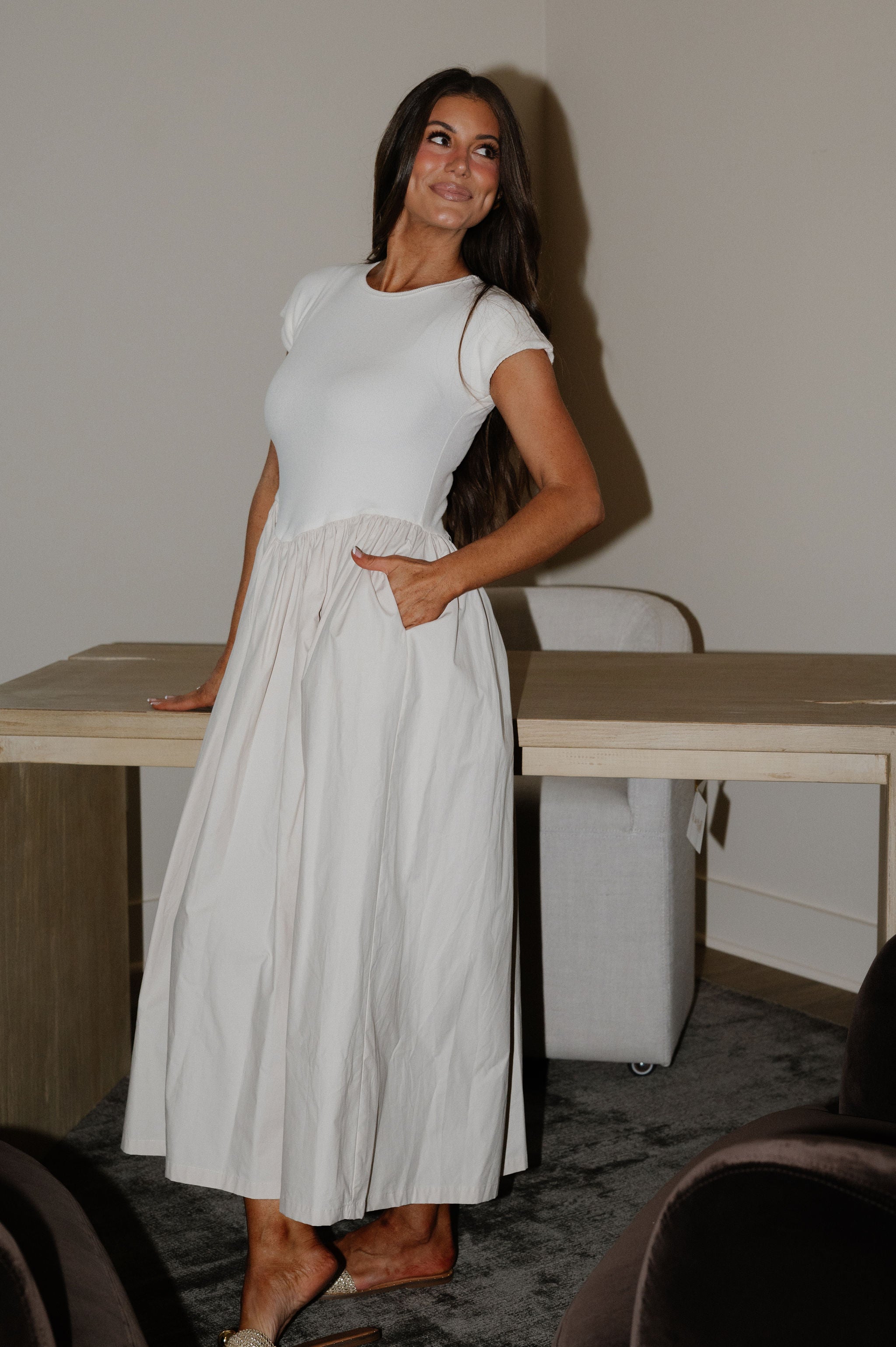 Jamie Contrasted Dress-Cream