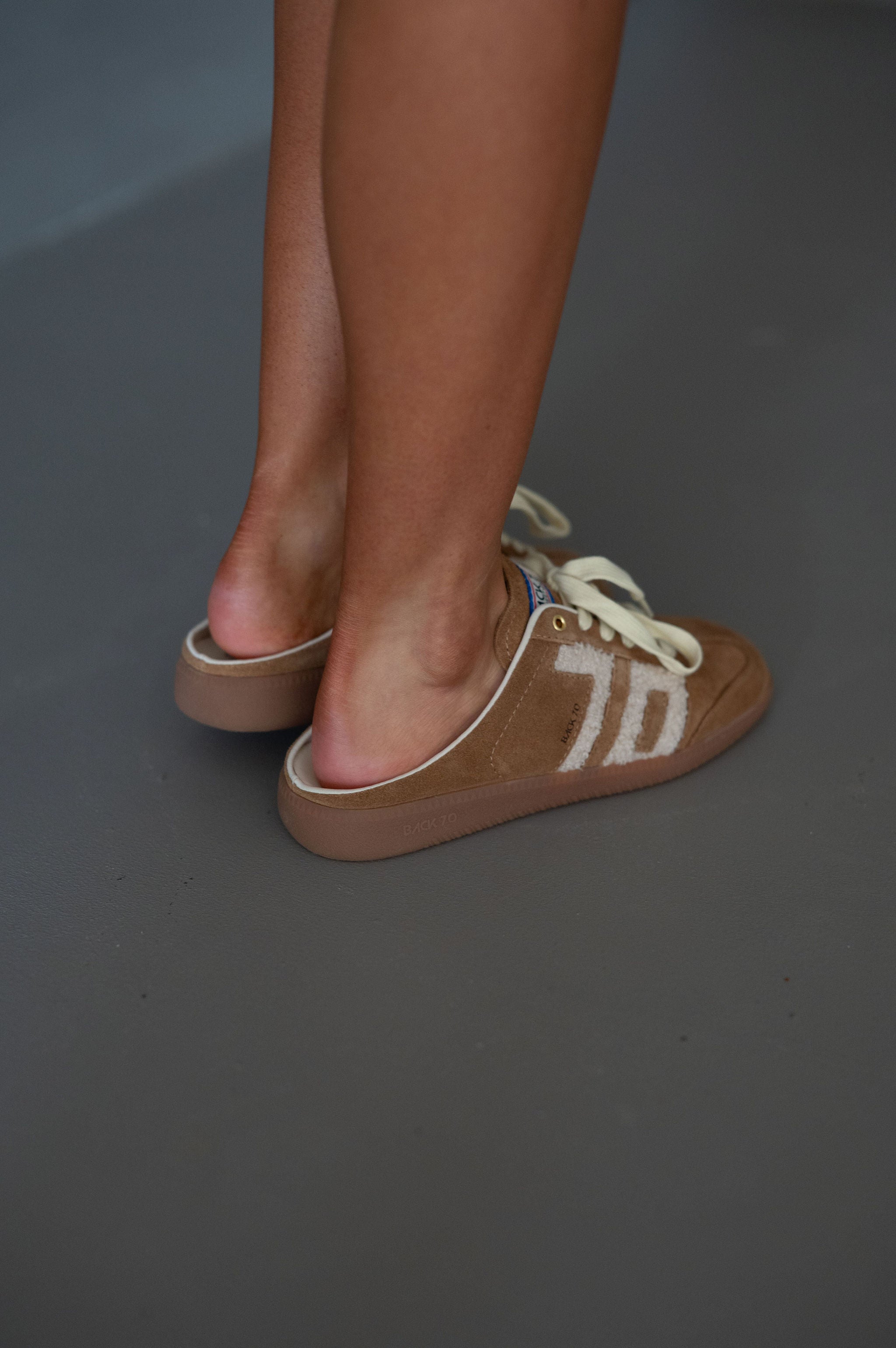 Back70 Slide Sneakers-Easter