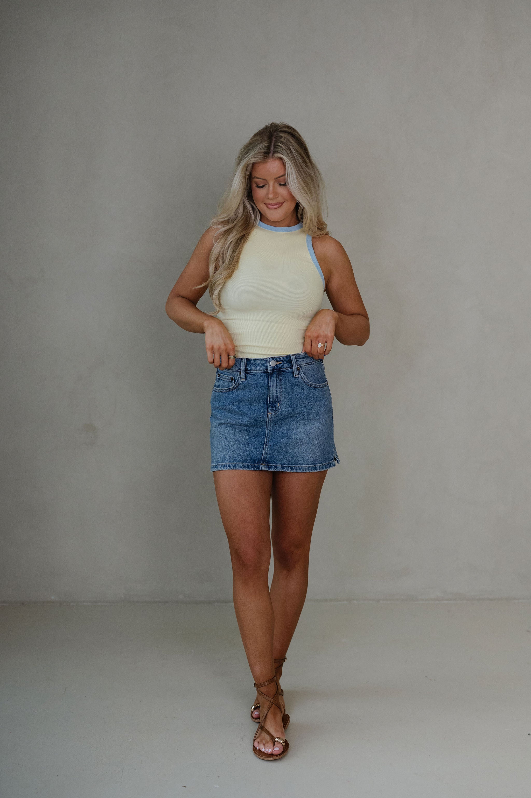 Hana Contrast Trim Tank Top-Butter/Light Blue