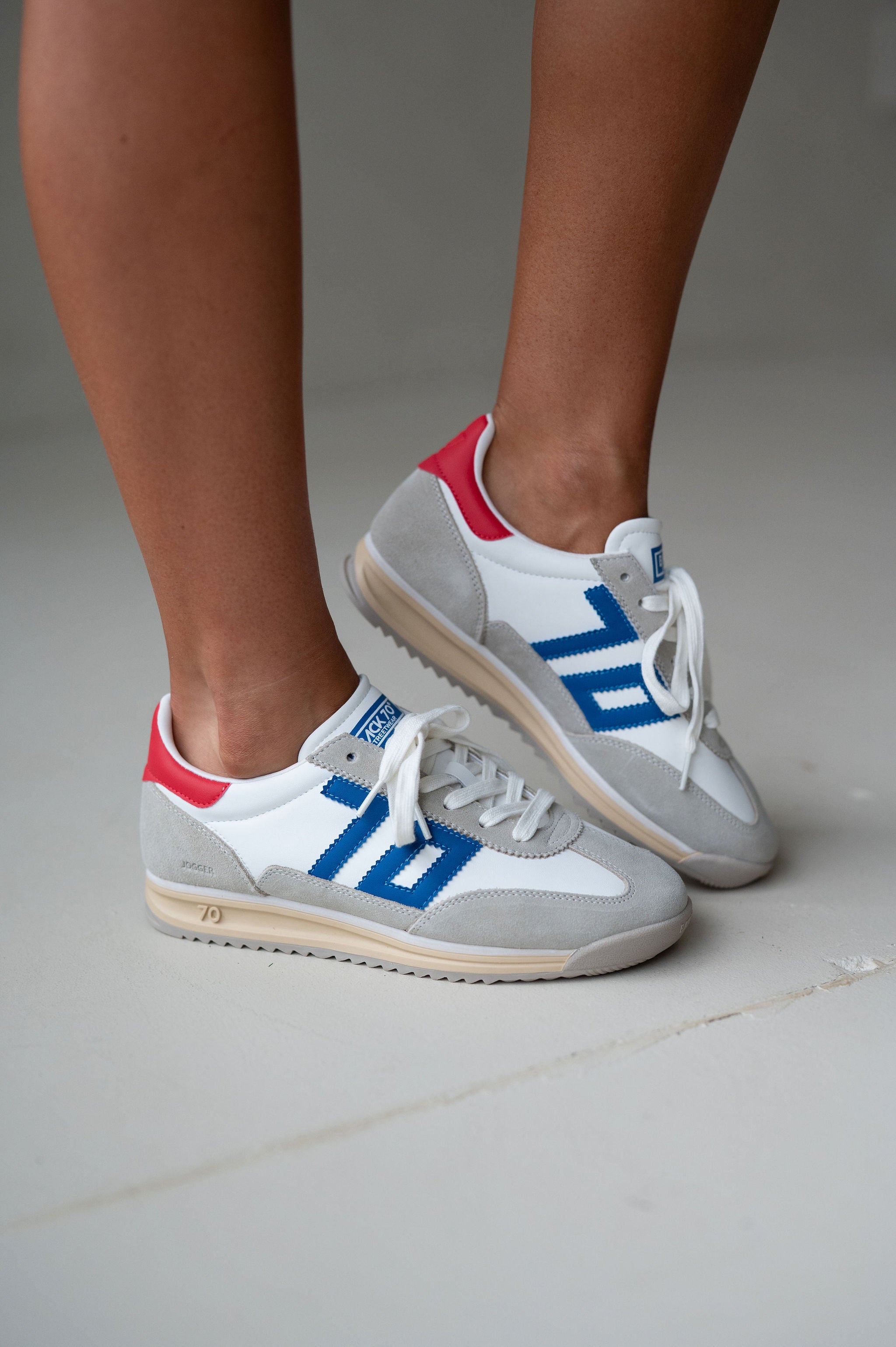 Barkley Jogger Sneakers-White/Ice//BACK70