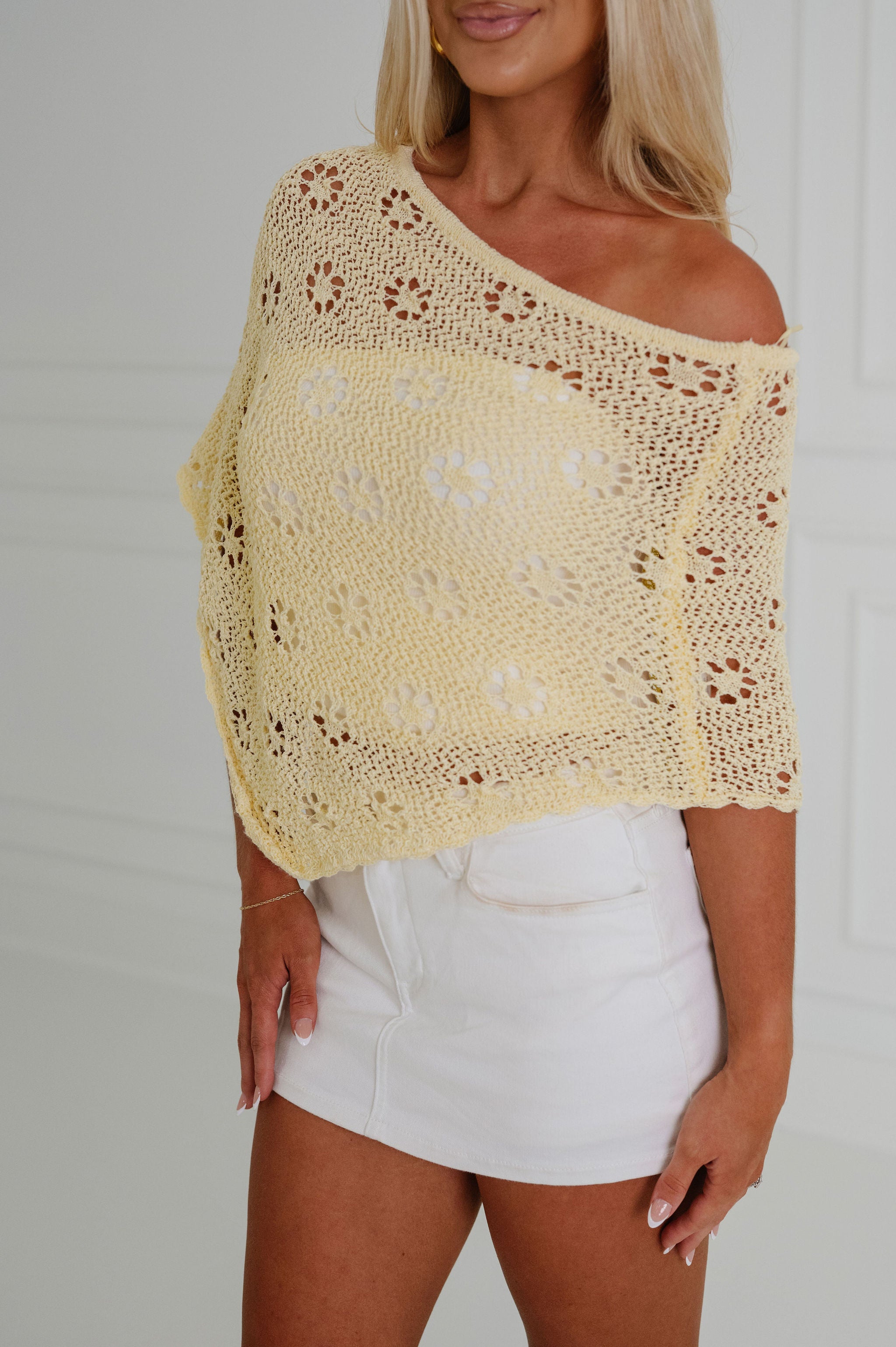 Lysa Sweater Poncho-Light Yellow