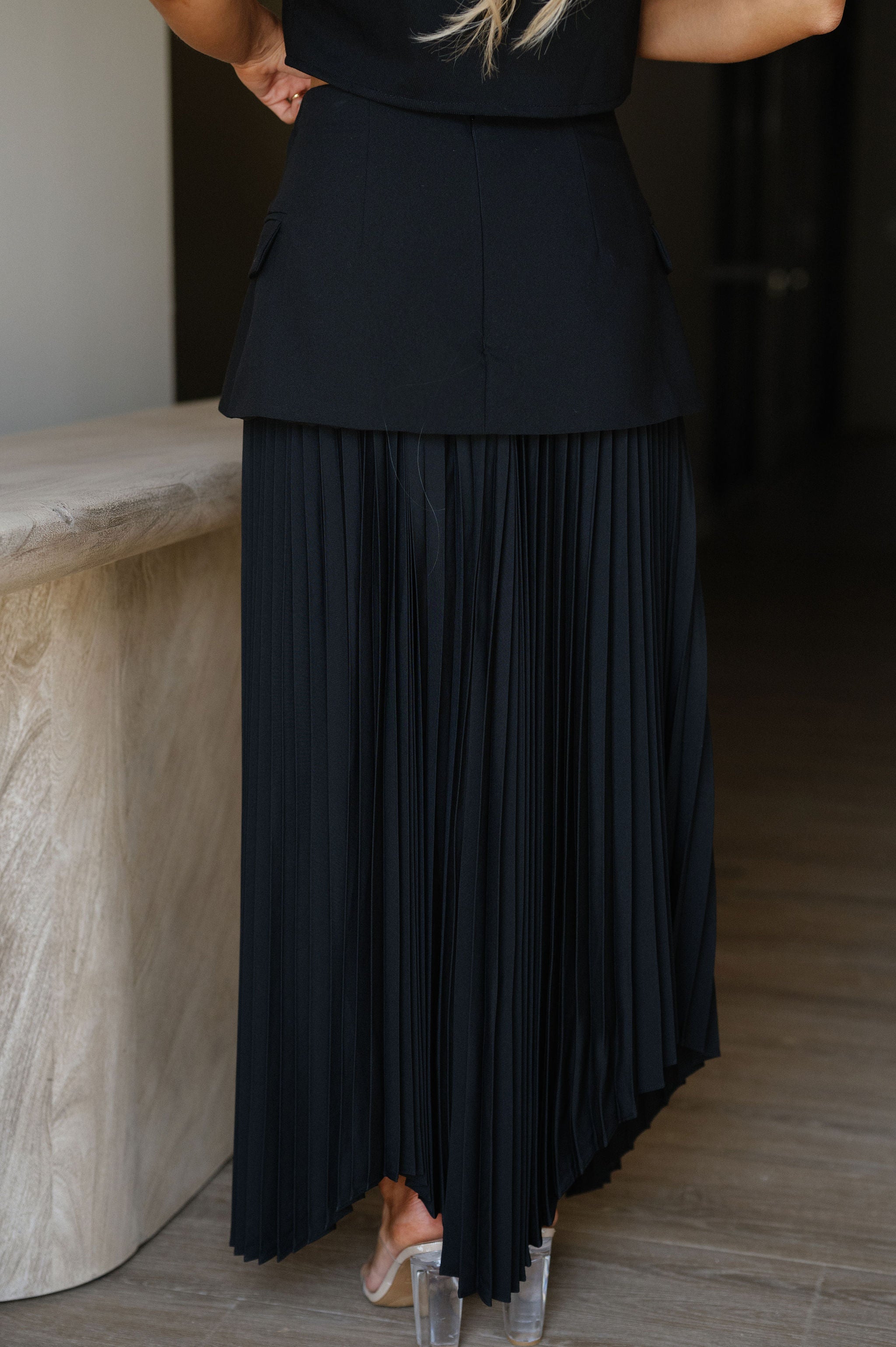 Lanny Pleated Skirt-Black