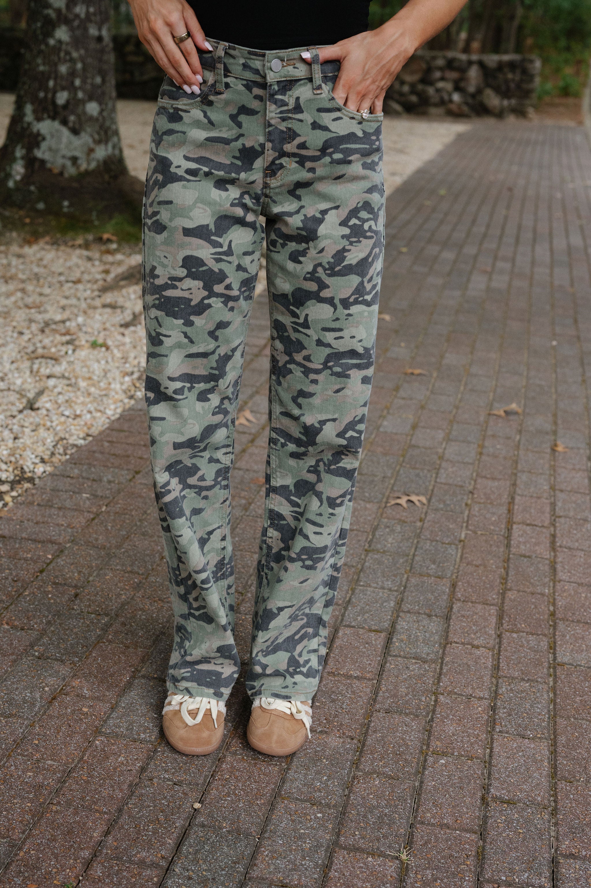 Straight Leg Jeans-Camo