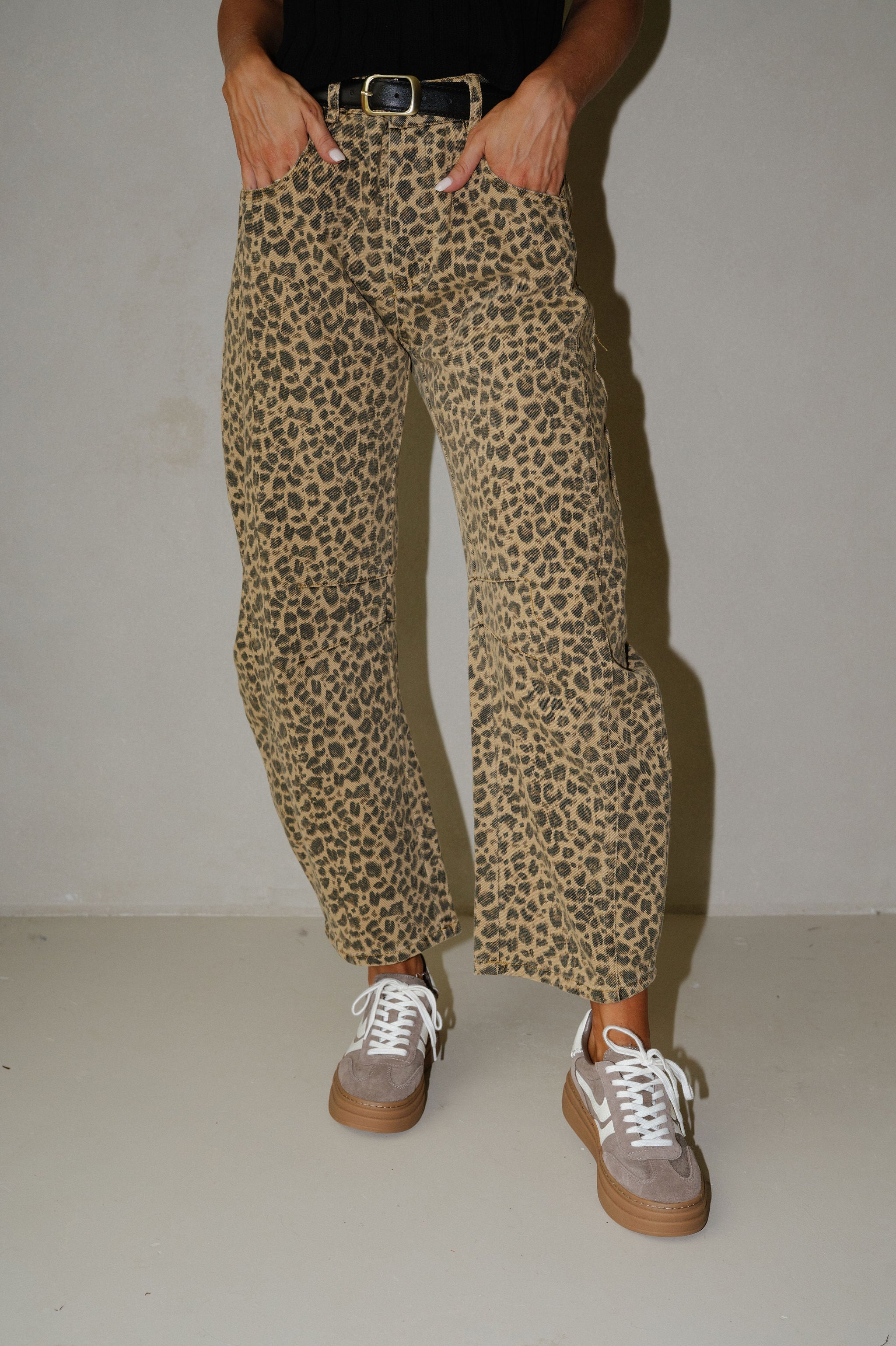 Mid Rise Barrel Jeans-Leopard