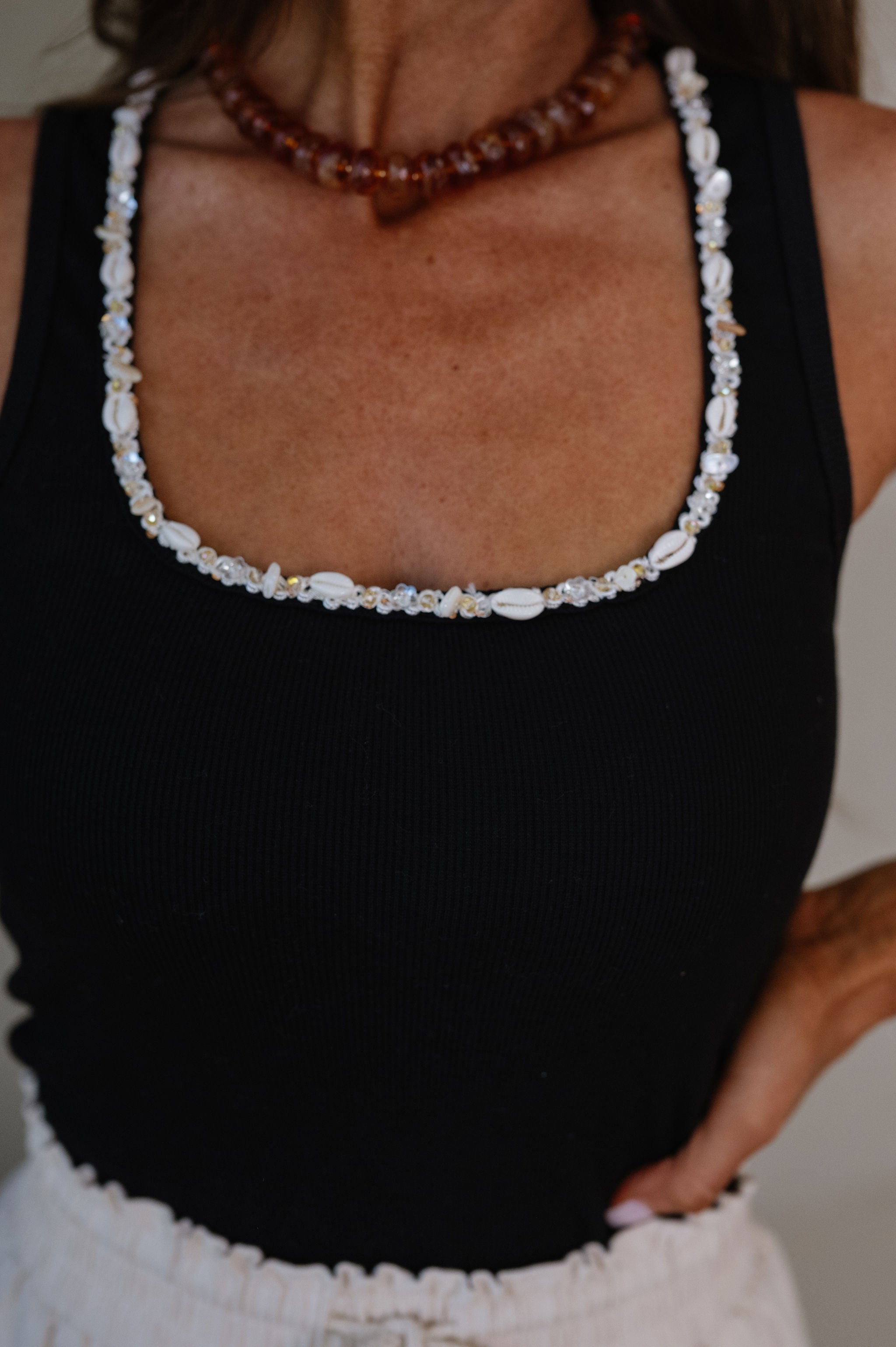 Shell Trim Tank Top-Black