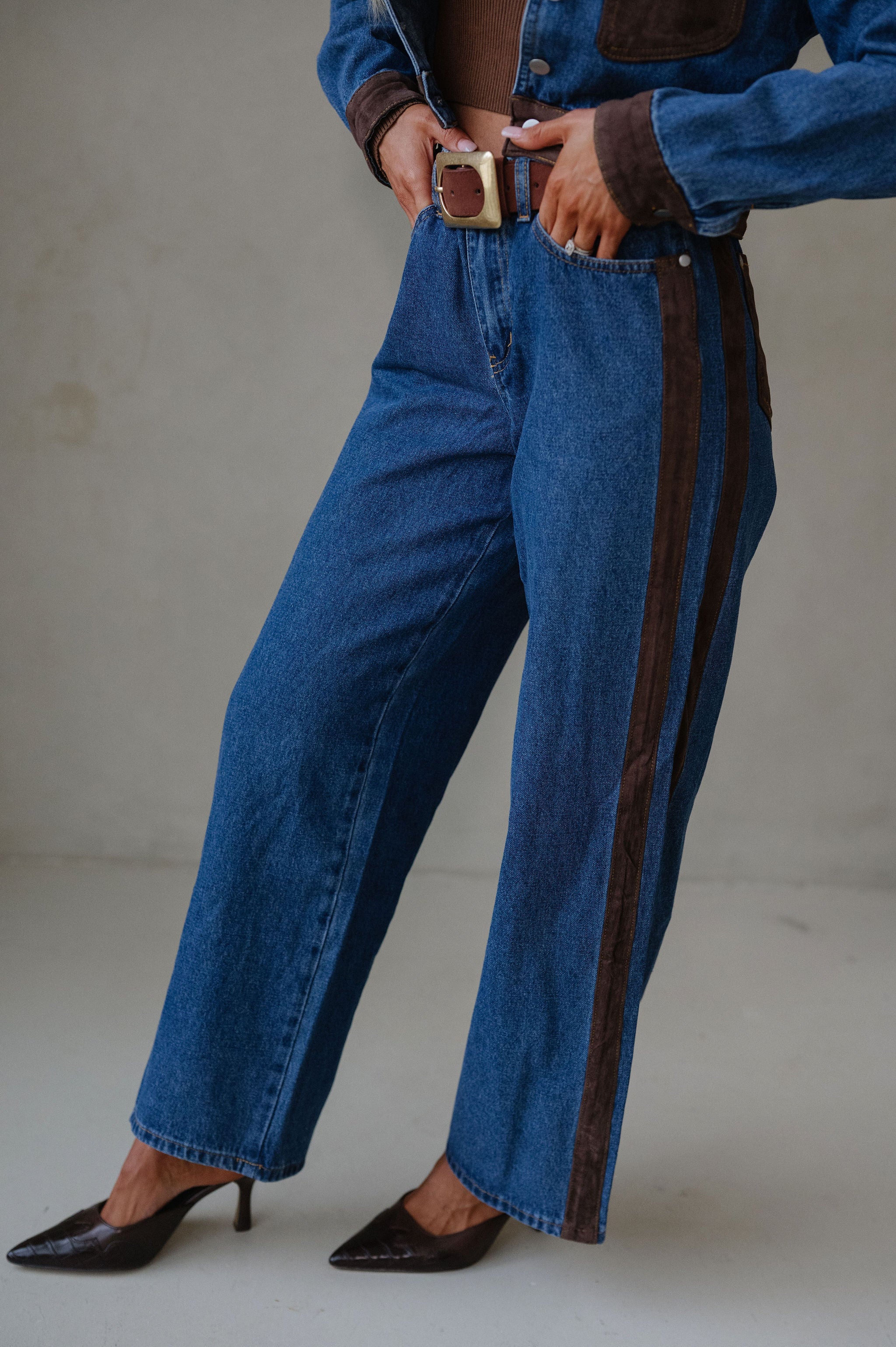 Colton Suede Contrast Set-Denim/Dark Brown