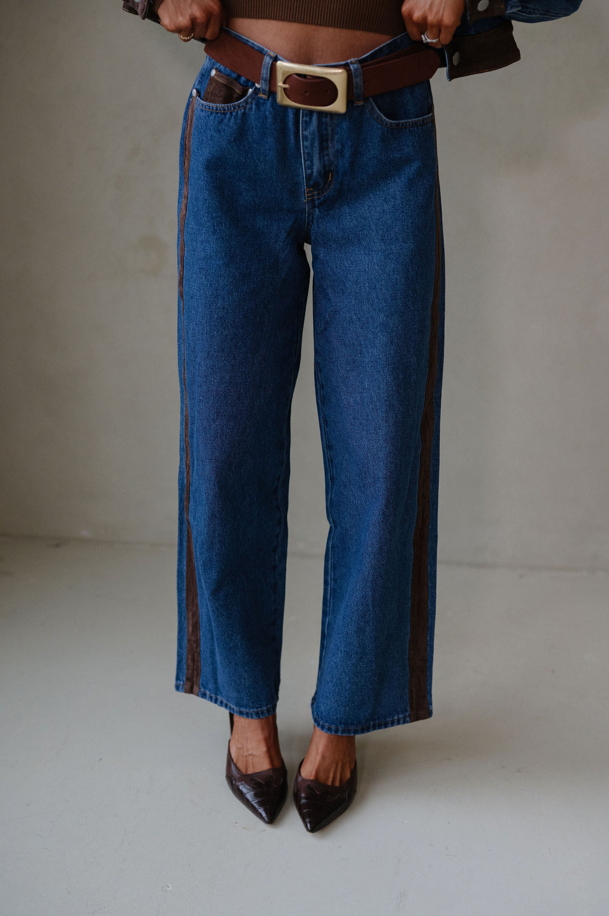 Colton Suede Contrast Set-Denim/Dark Brown