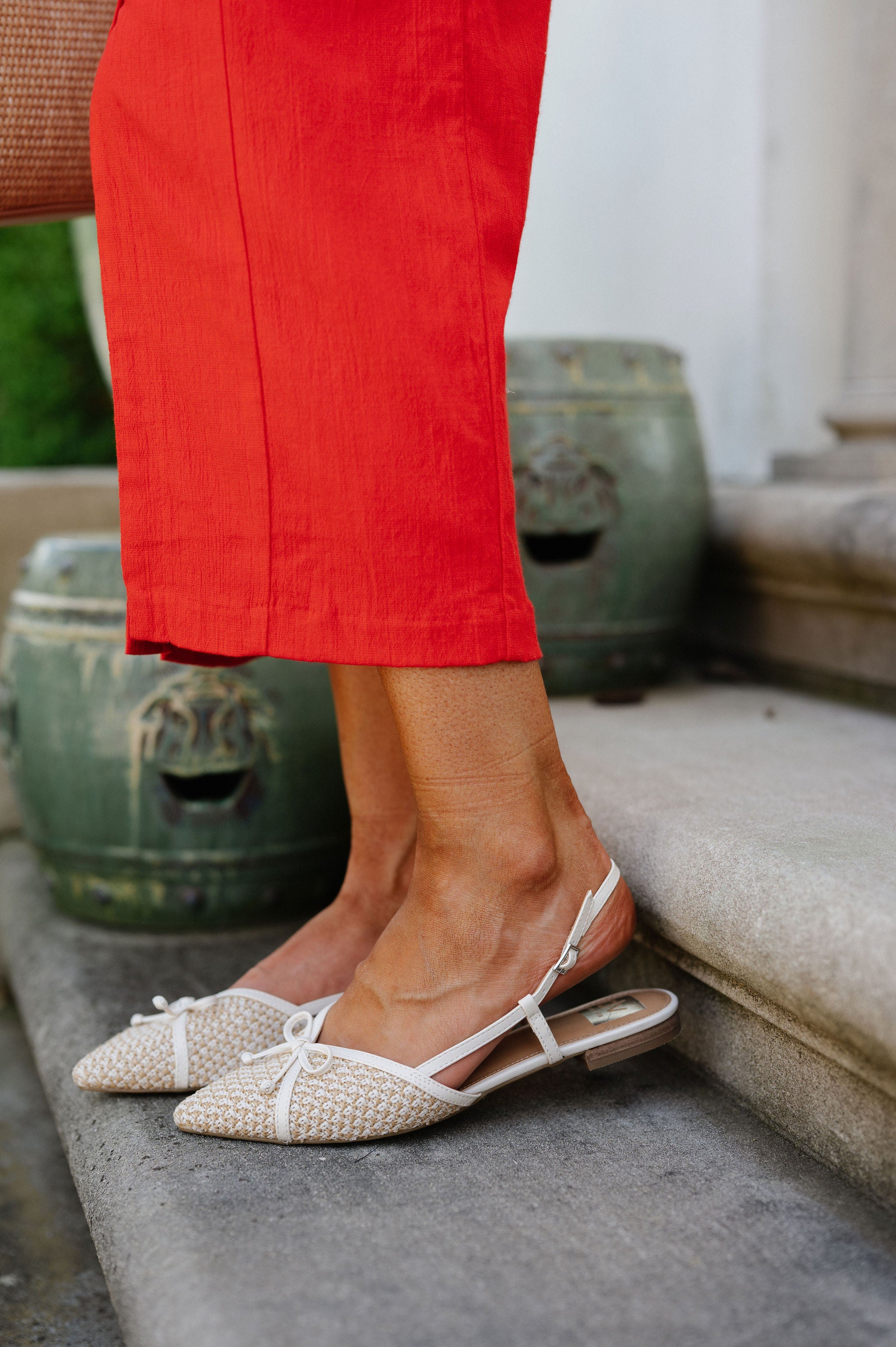 Carsen Slingback Flat-Cream//MODEL PAIR SIZE 8