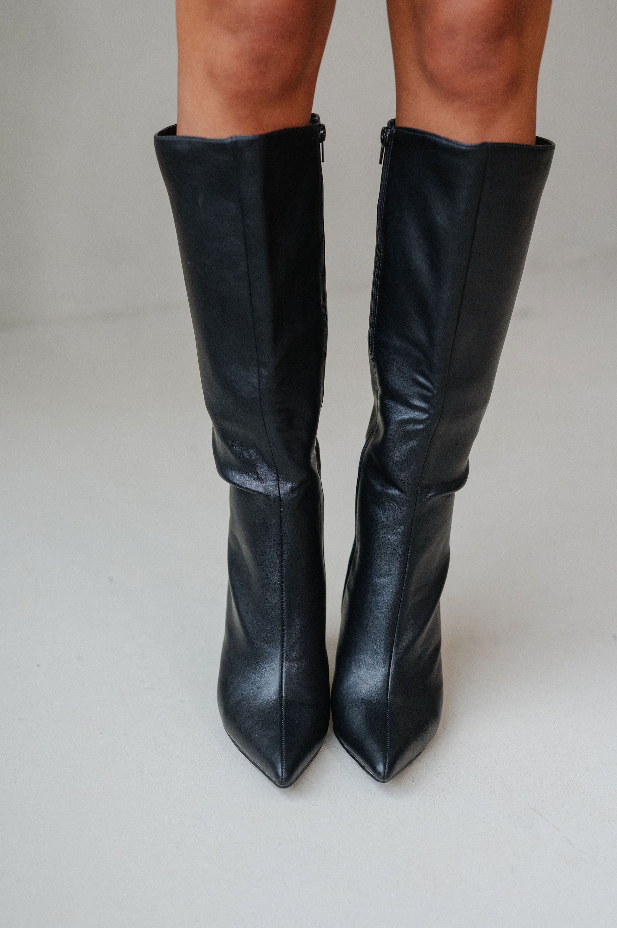 Unity Boots-Black