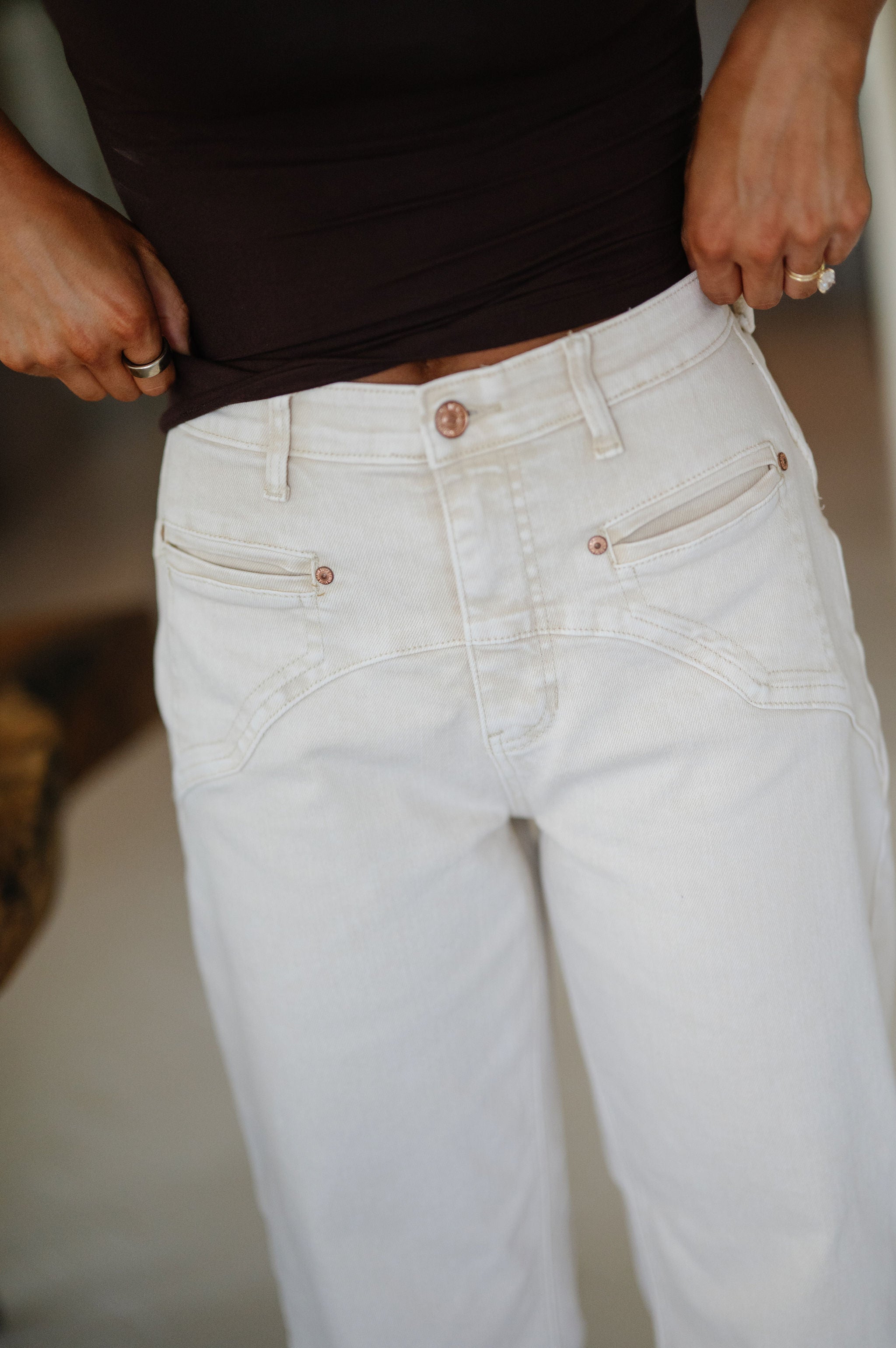Sammy High Rise Western Barrel Jeans-Light Beige