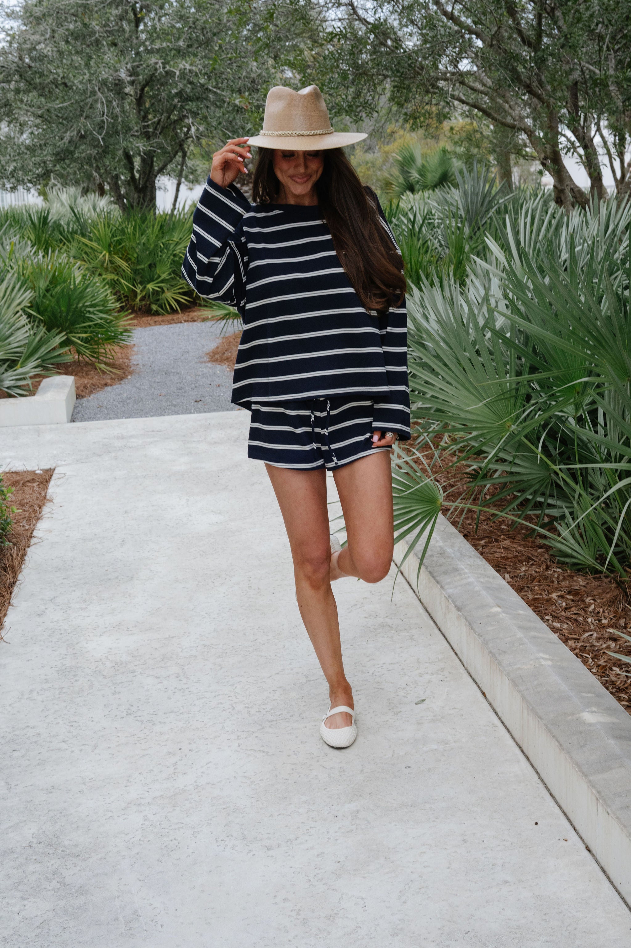 Faith Striped Shorts Set-Navy/Cream