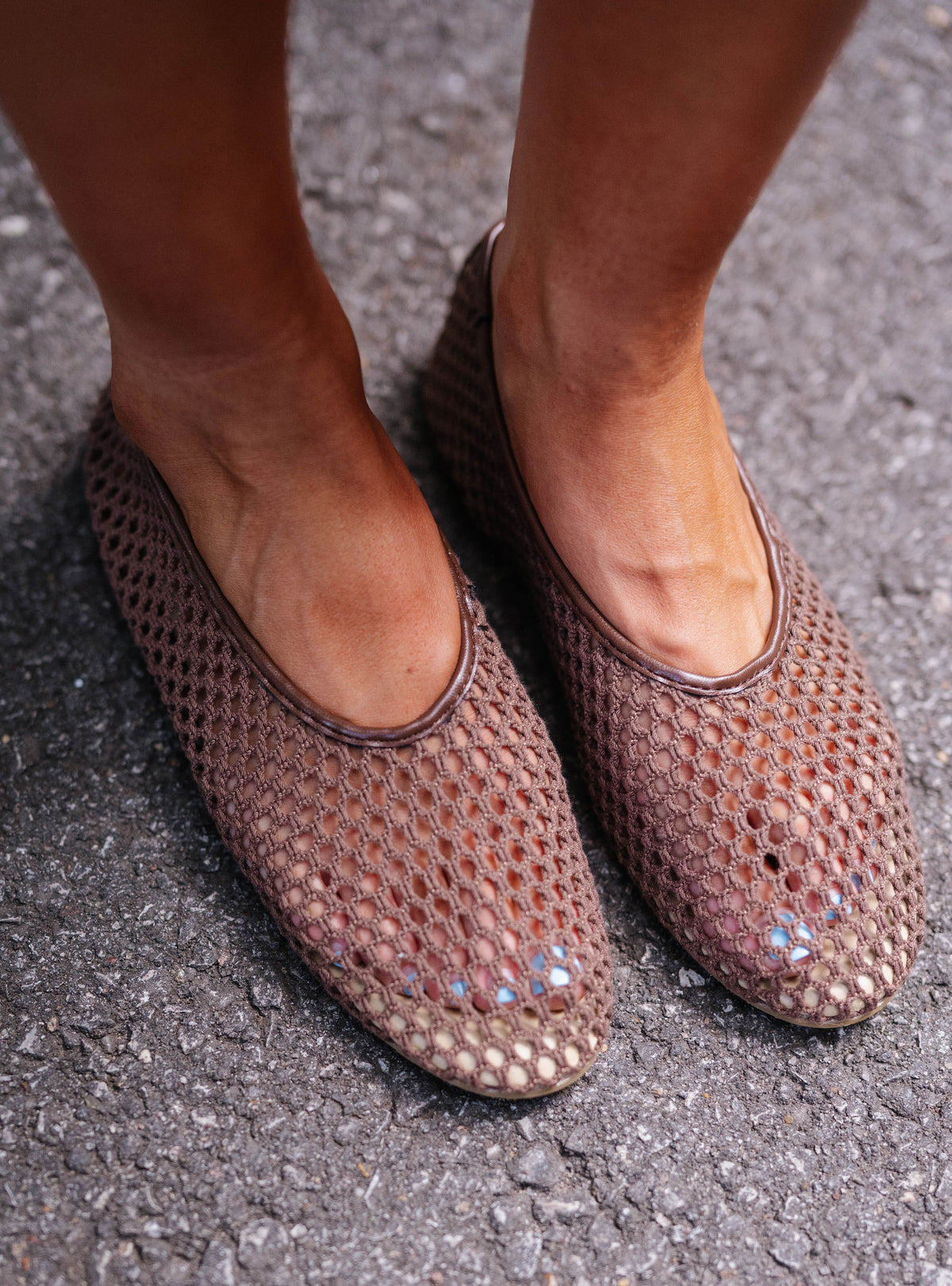 Marta Mesh Flats-Chocolate