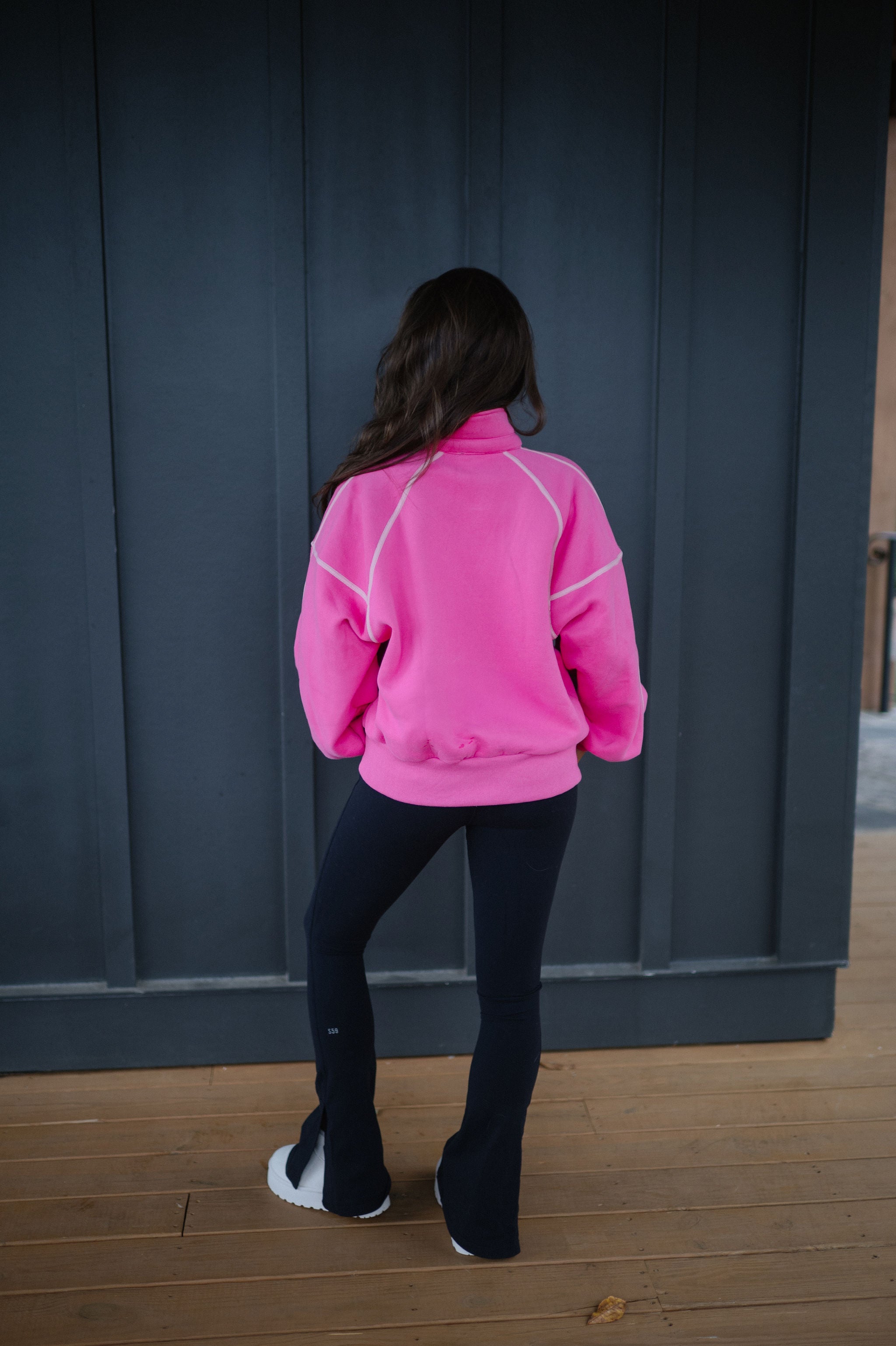 Alexa Contrast Piping Pullover-Pink