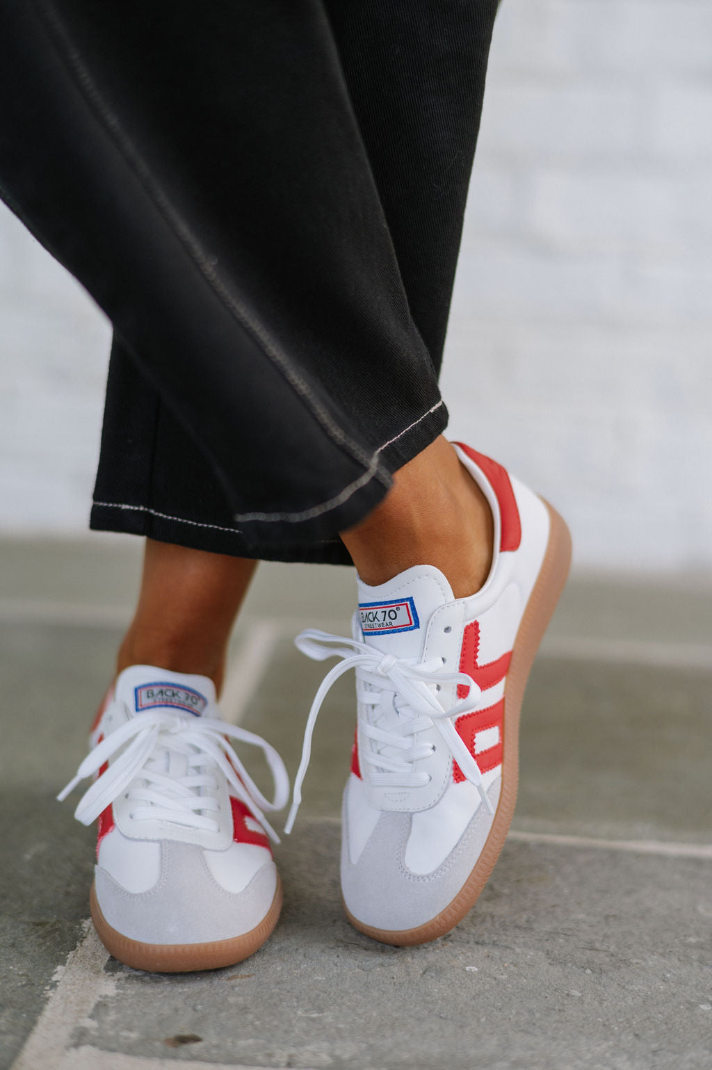 Back 70 Cloud Sneakers-Red