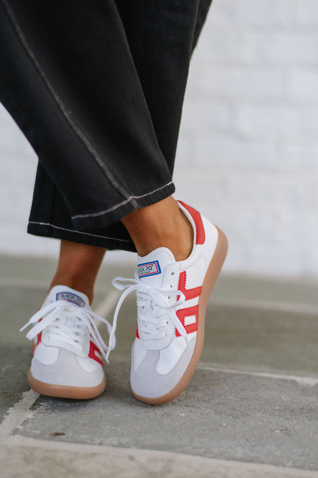 Back 70 Cloud Sneakers-Red