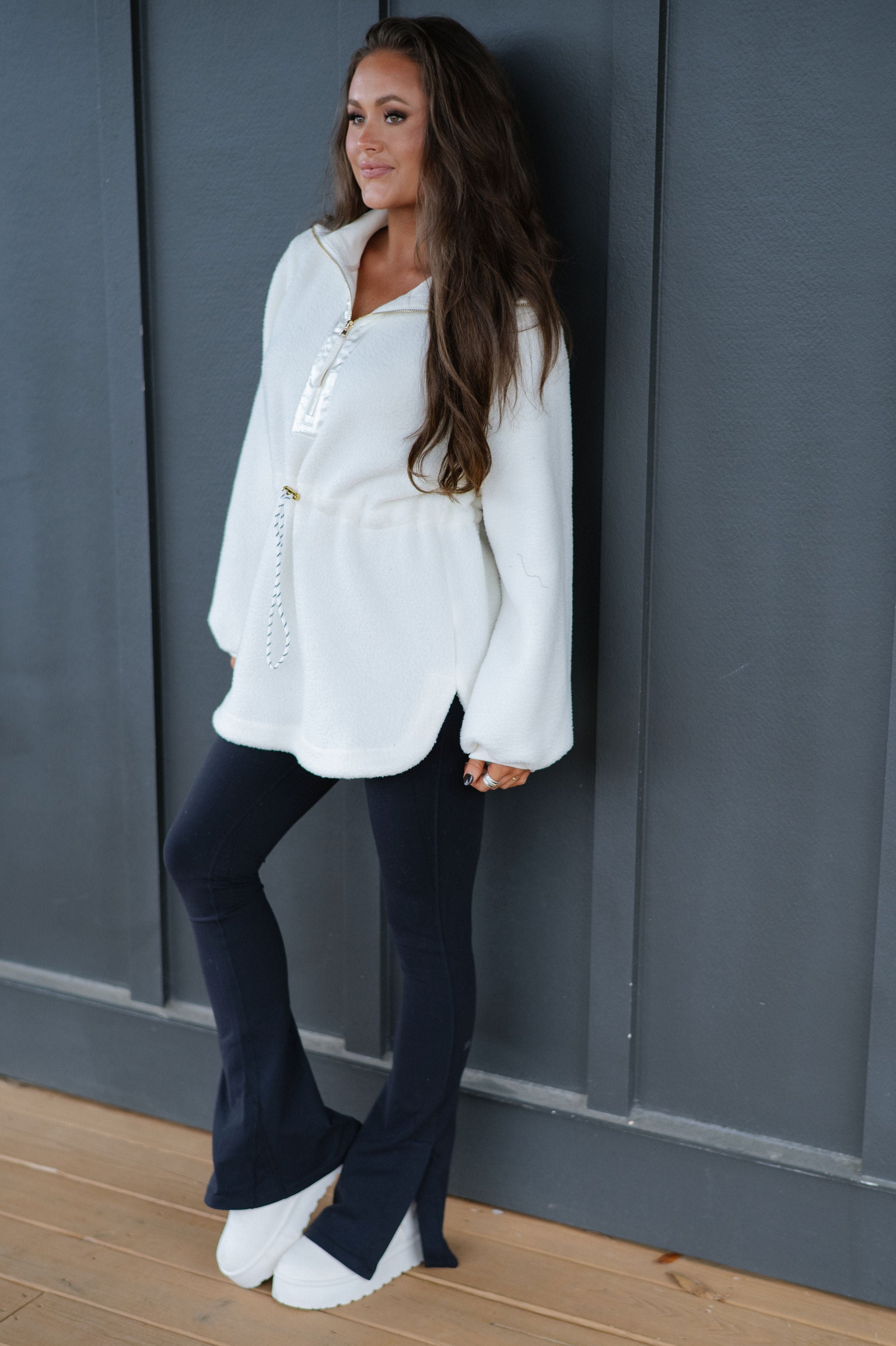 Lola Fleece Pullover-Cream