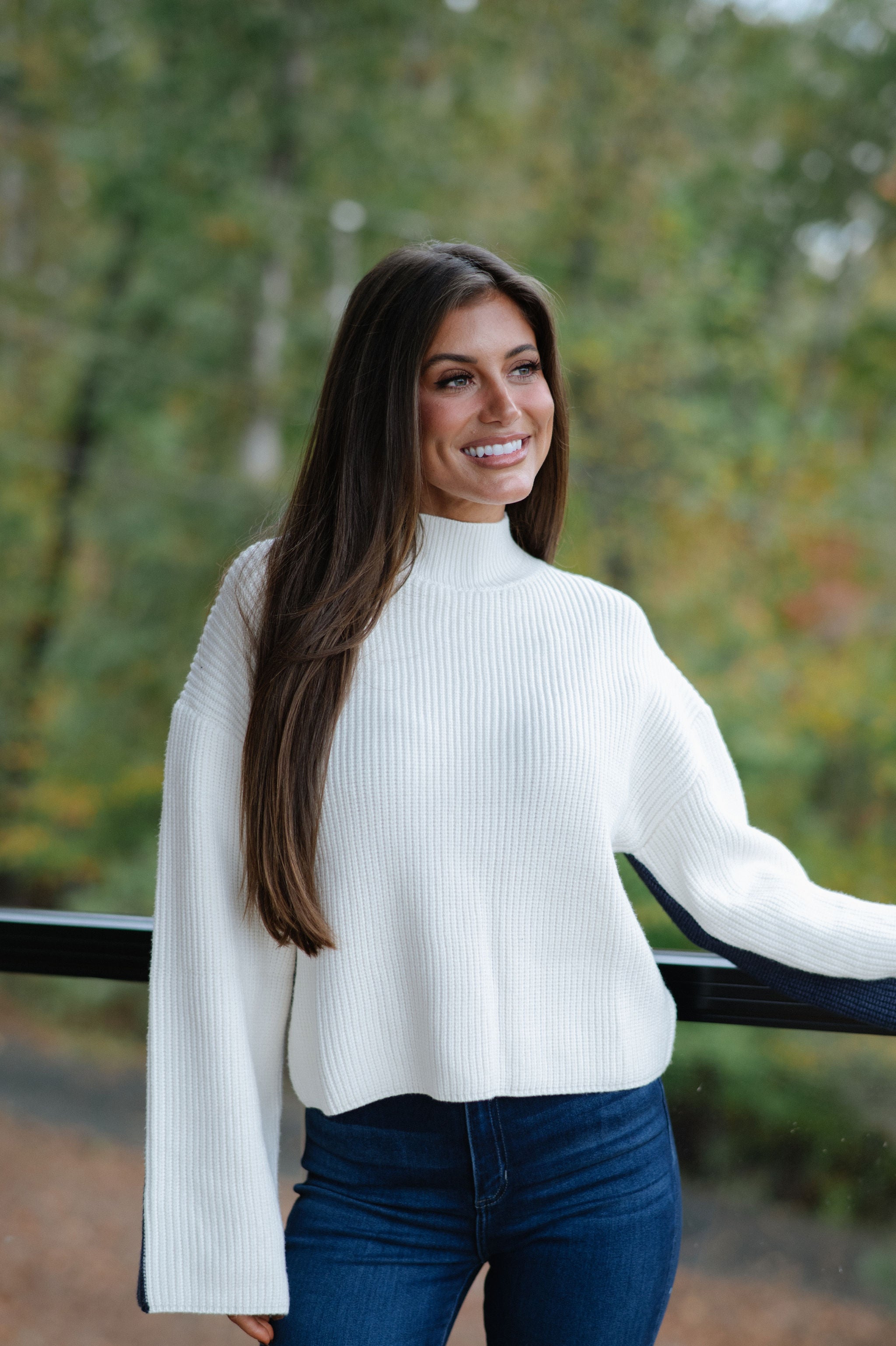 Bexley Two Tone Sweater-Ivory/Navy