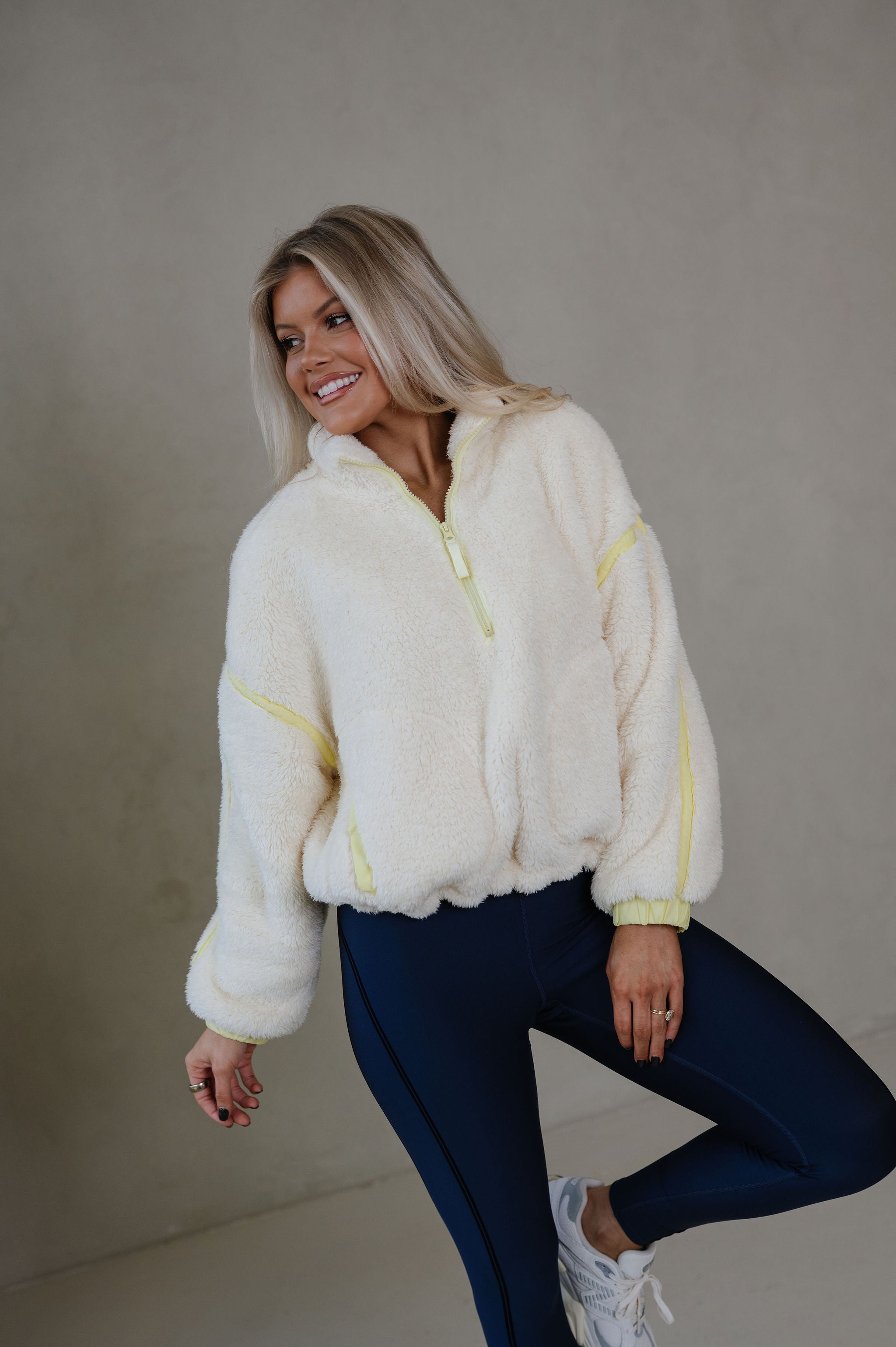 Hailey Sherpa Pullover-Ivory/Yellow