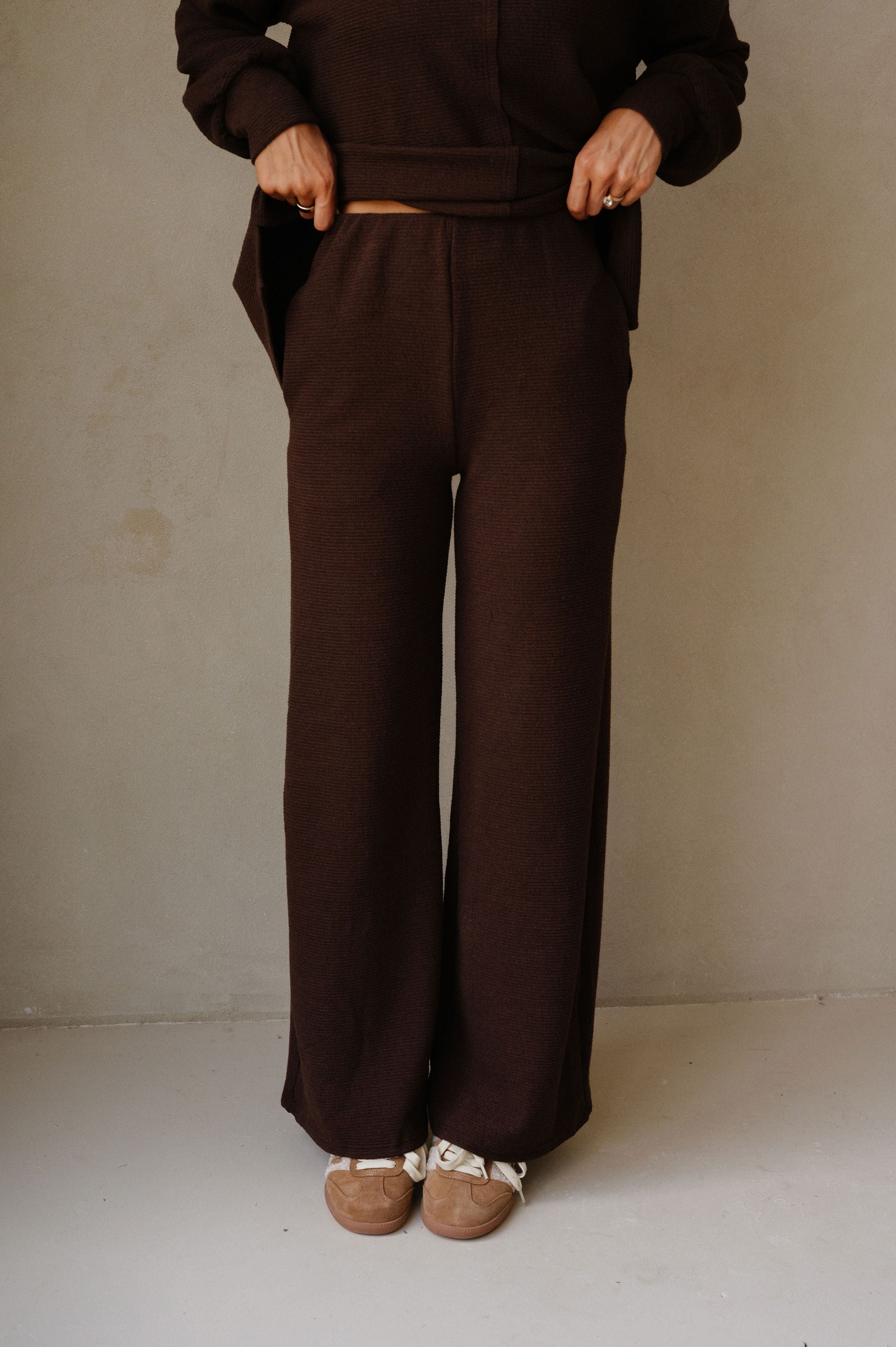 Cover Pants Set-Dark Coco
