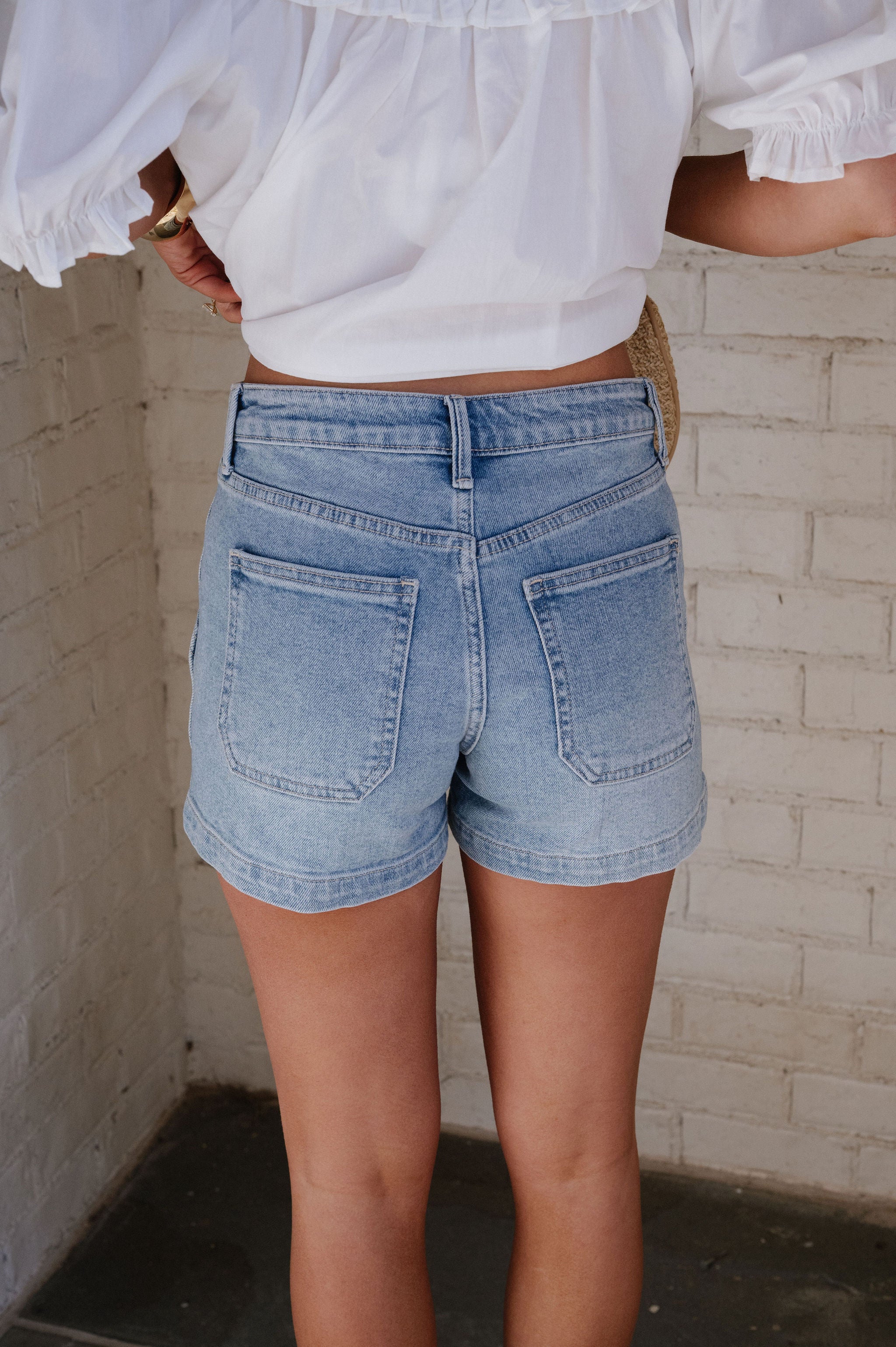 Sydney Shorts- Light Wash